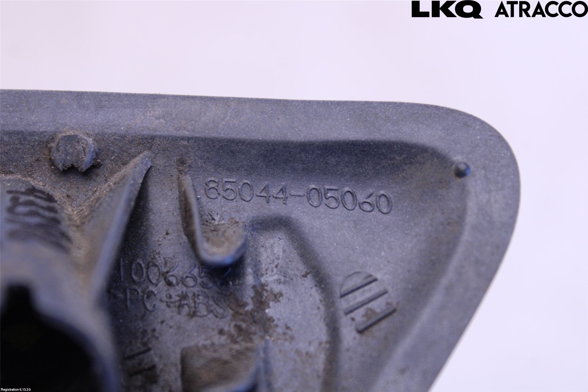 Toyota AVENSIS 09-15 Spylerdyse Frontlykter