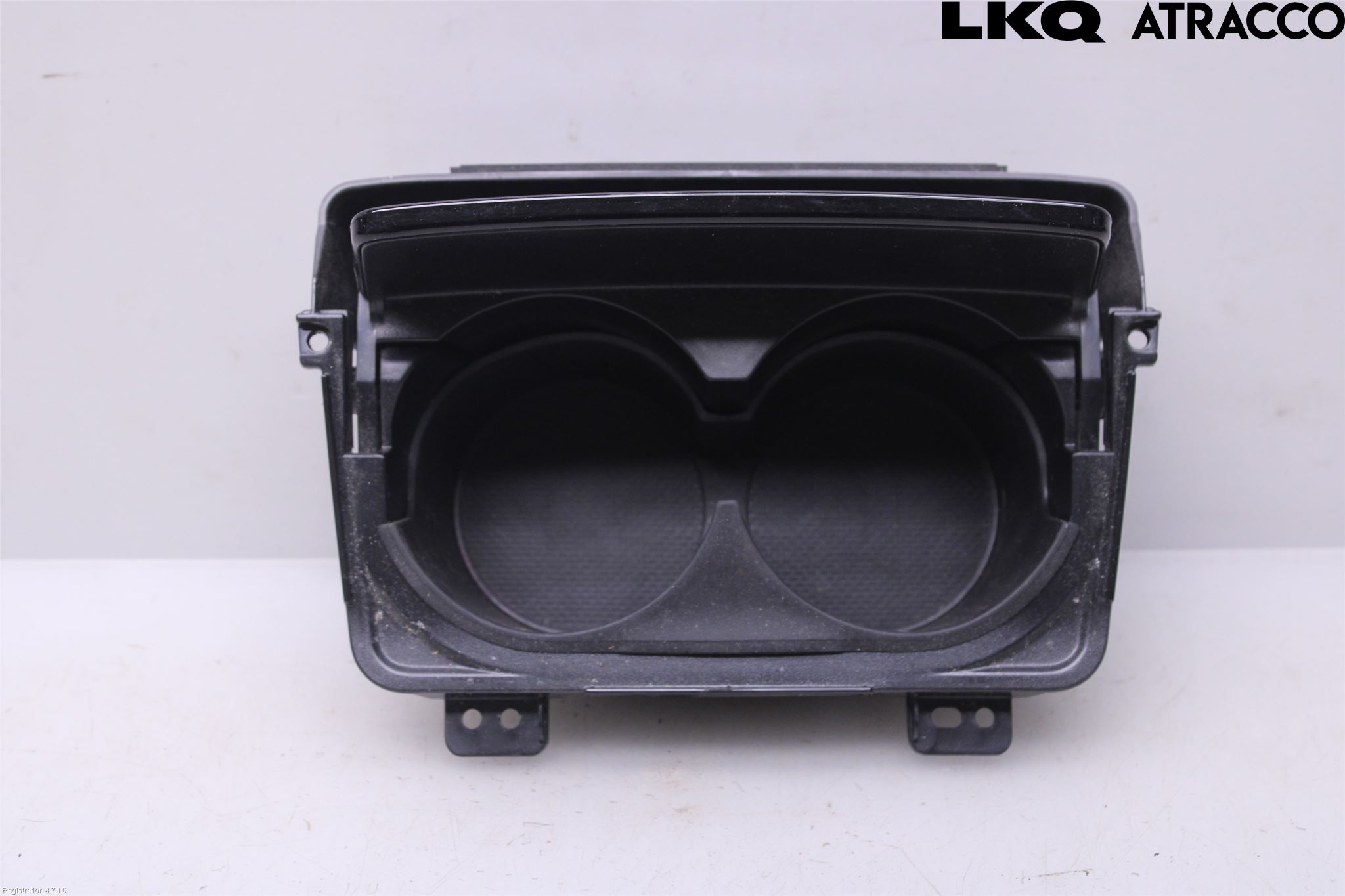 Mitsubishi OUTLANDER 13-21 Innr Koppholder