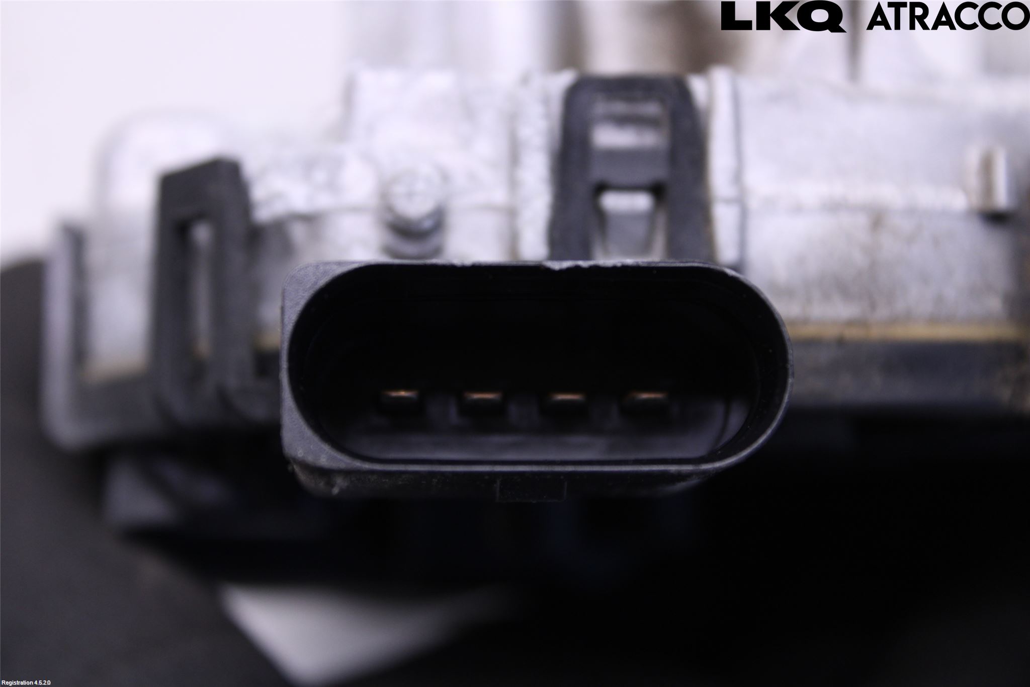 Ford FOCUS 08-11 Viskermotor Frontrute