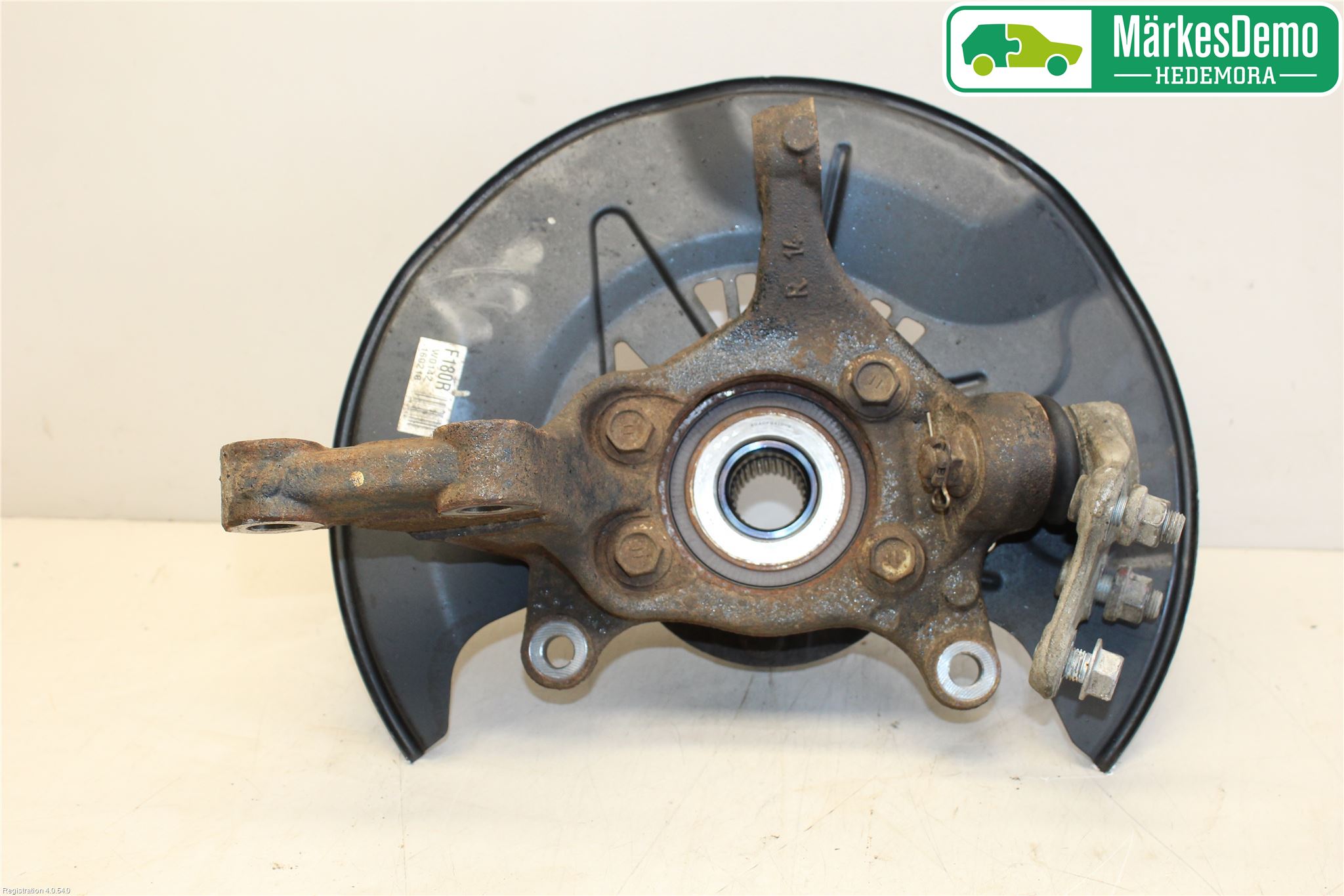 Toyota RAV4 13-18 Spindel Hf