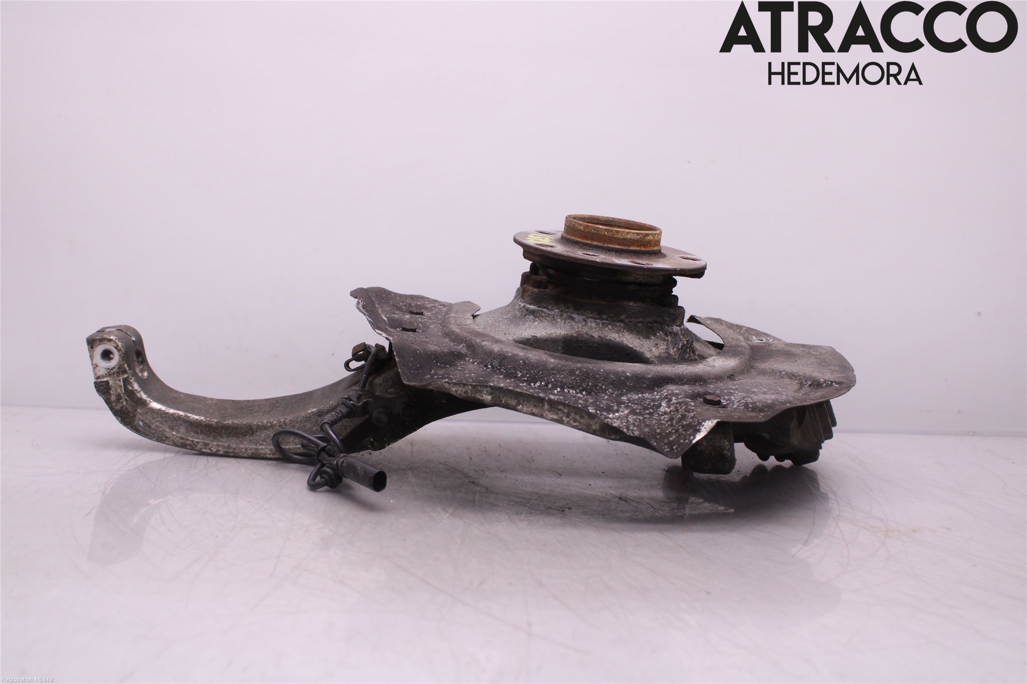 BMW 5 F10/F11/F18 09-17 Spindel Vf