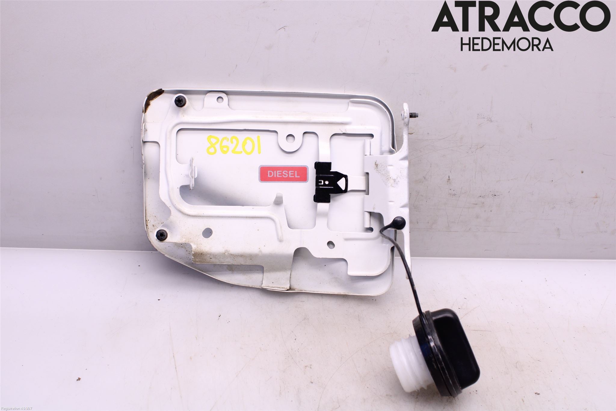 Nissan NAVARA, TREK-1 17-21 Drivstoff Tankluke