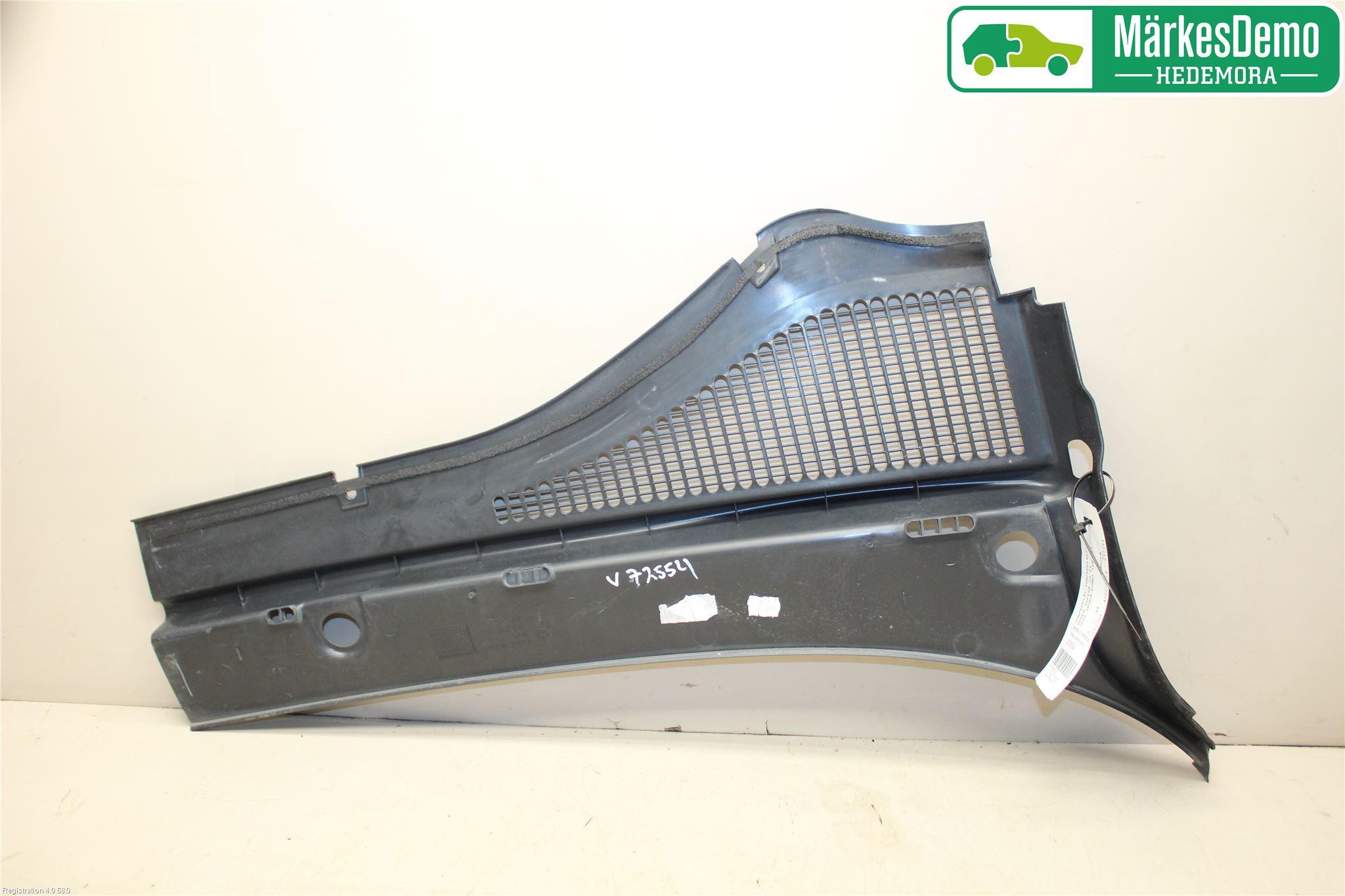 Skoda SUPERB 16-24 Visker Deksel-Grill-Under Frr