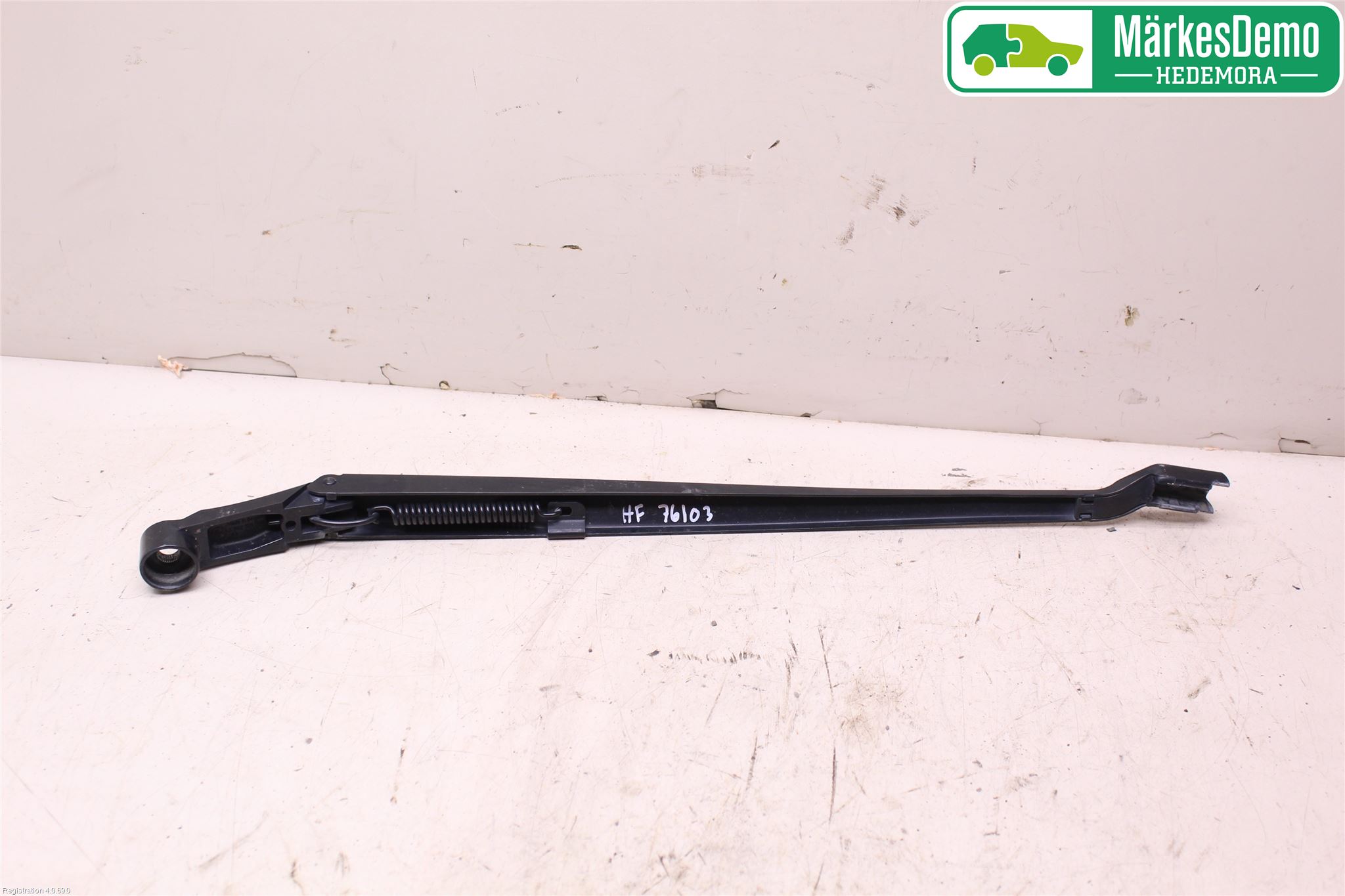 Toyota AVENSIS 16-18 Viskerarm-Armer Frontrute