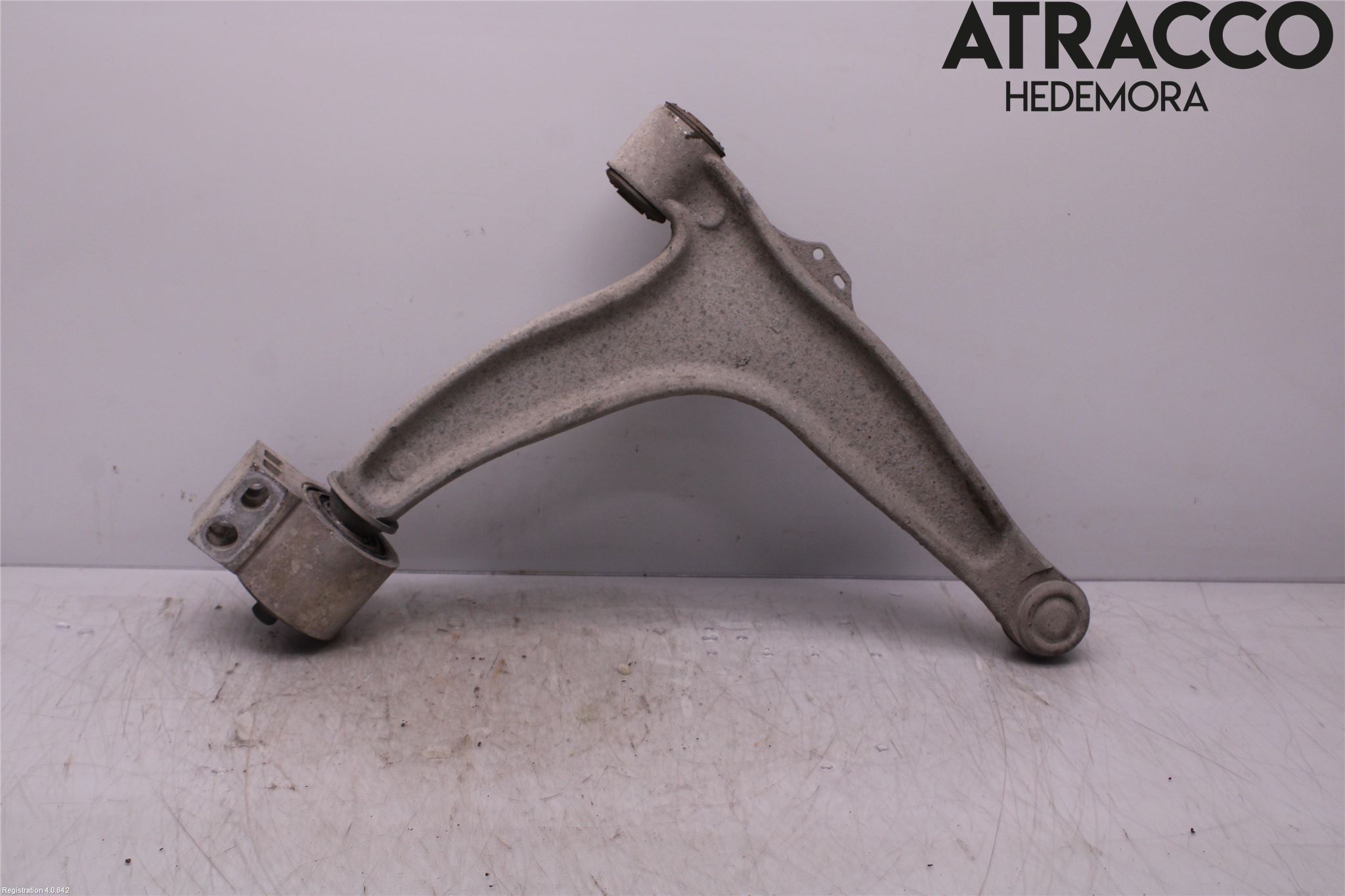 Saab 9-3 VER2/VER3 08-15 Bærearm Foran Venstre Nedre