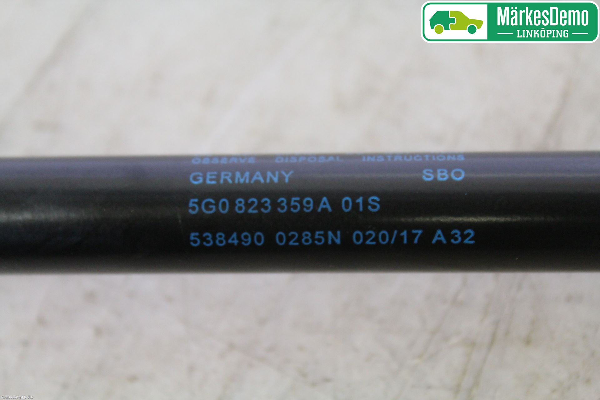 Volkswagen VW GOLF / E-GOLF VII 13-20 Panser Demper-Gassfjær