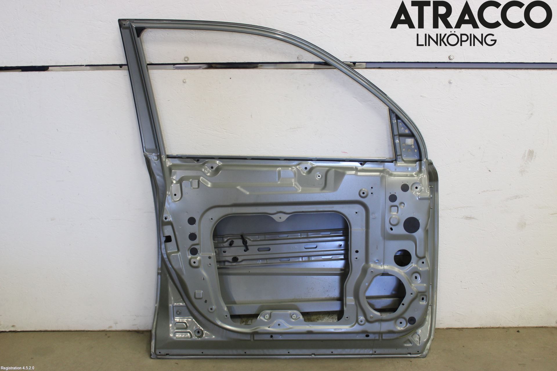 Nissan X-TRAIL 08-14 Dør 4D Foran Venstre