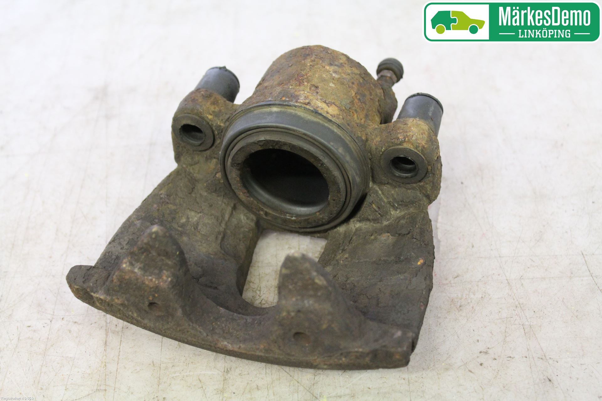 Ford FOCUS     04-07 Bremsecaliper Foran Høyre