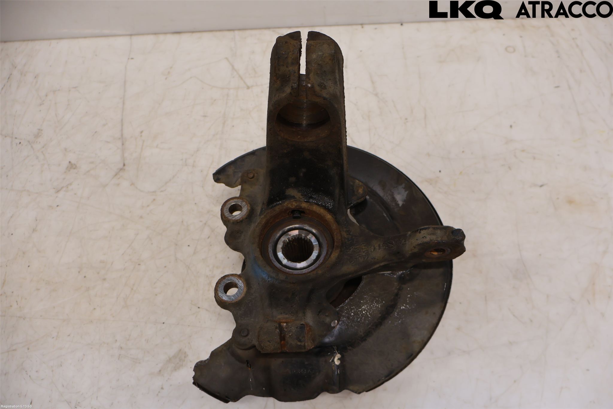 Ford FOCUS 11-14 Spindel Hf