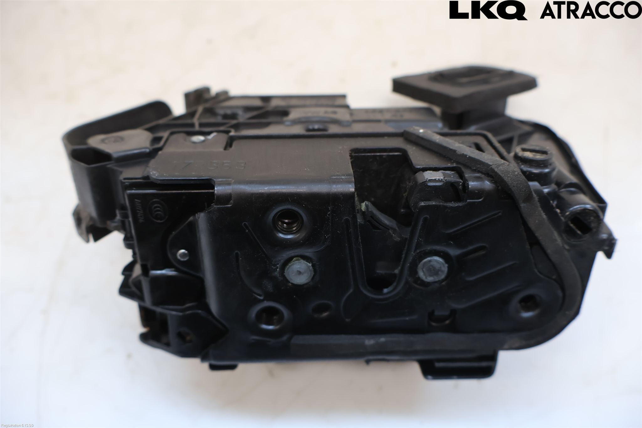 Volkswagen VW PASSAT 15-19 Dørlås - Låsekasse