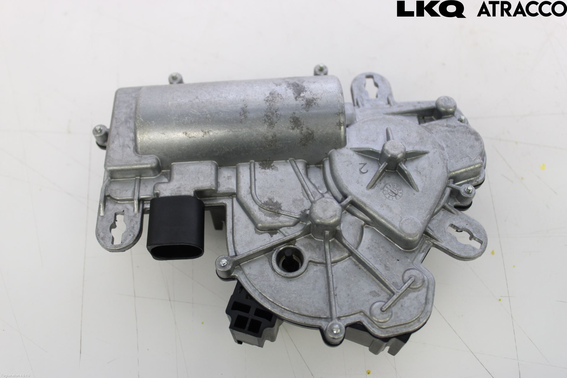 Volkswagen VW PASSAT 15-19 Baklukeåpner Automatisk