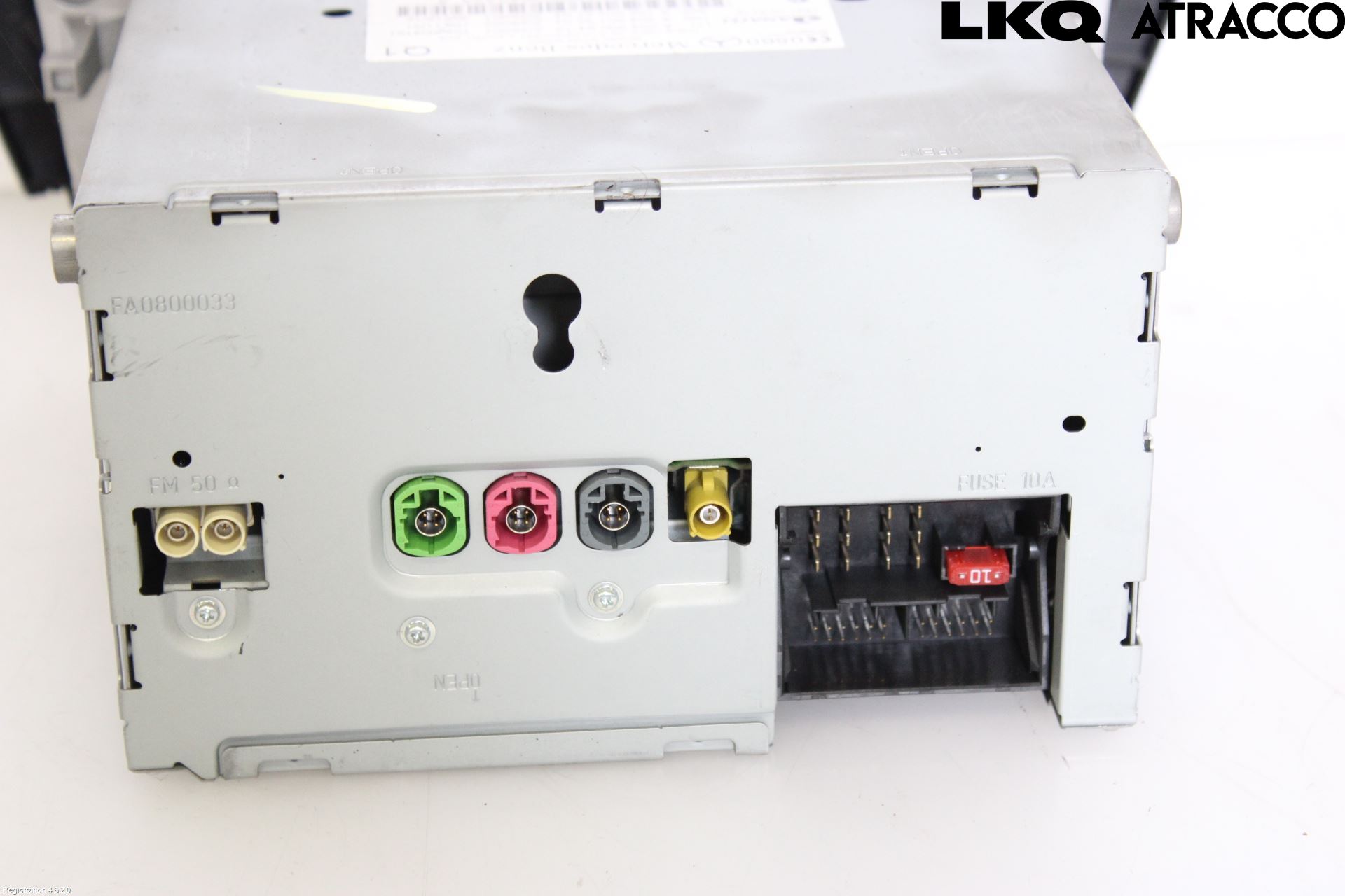 Mercedes-Benz MB C-KLASS (W204) 07-15 Stereo Radio Med Cd