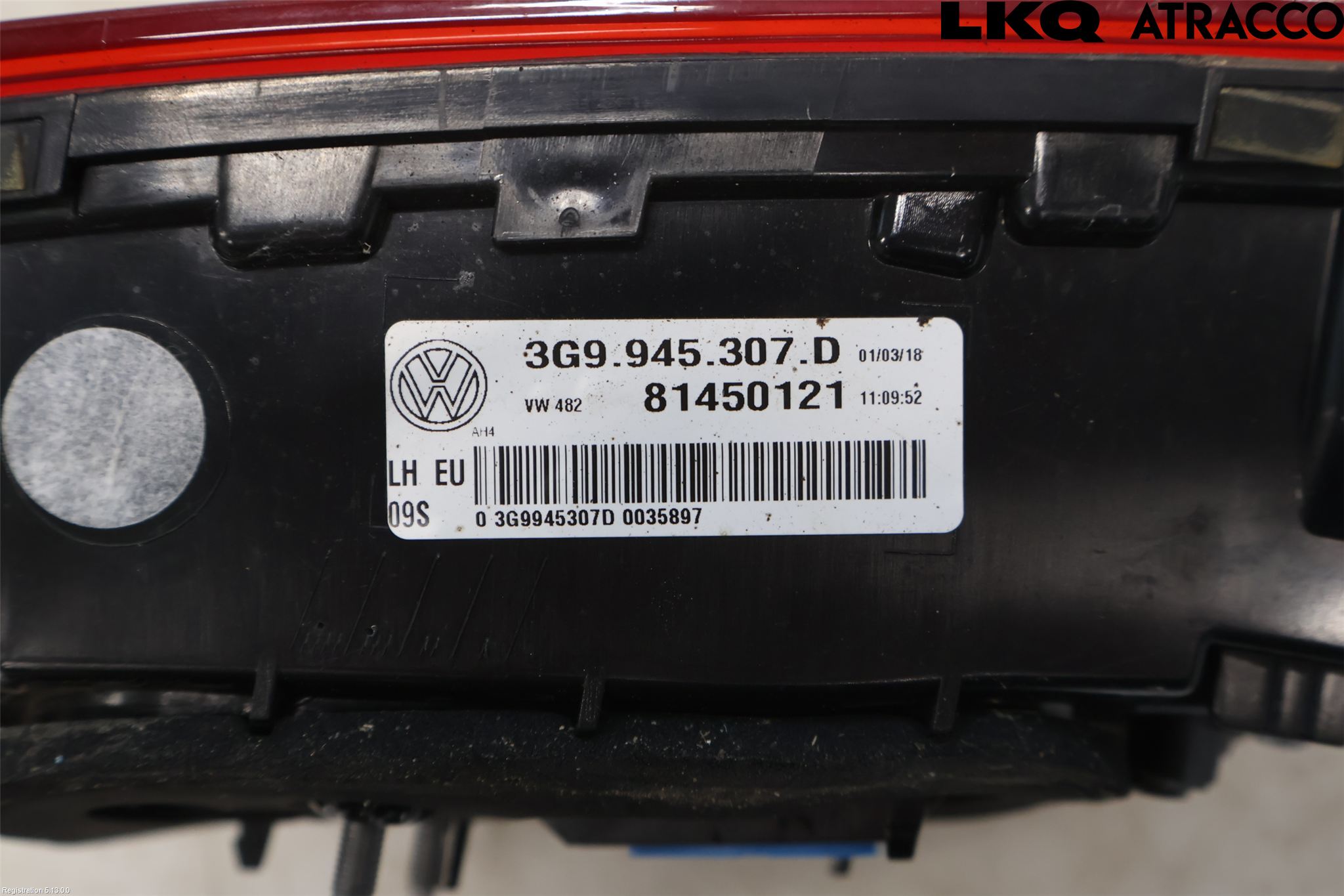 Volkswagen VW PASSAT 15-19 Baklykt Venstre  På Luke(Indre