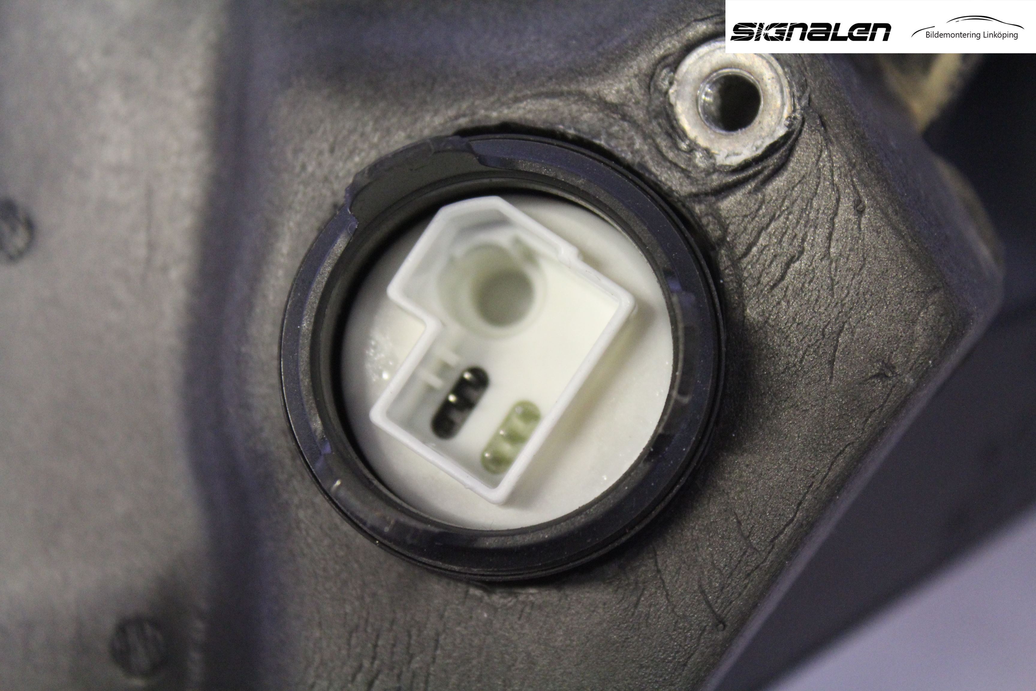 BMW 5 F10/F11/F18 09-17 Speil H M-El Justering