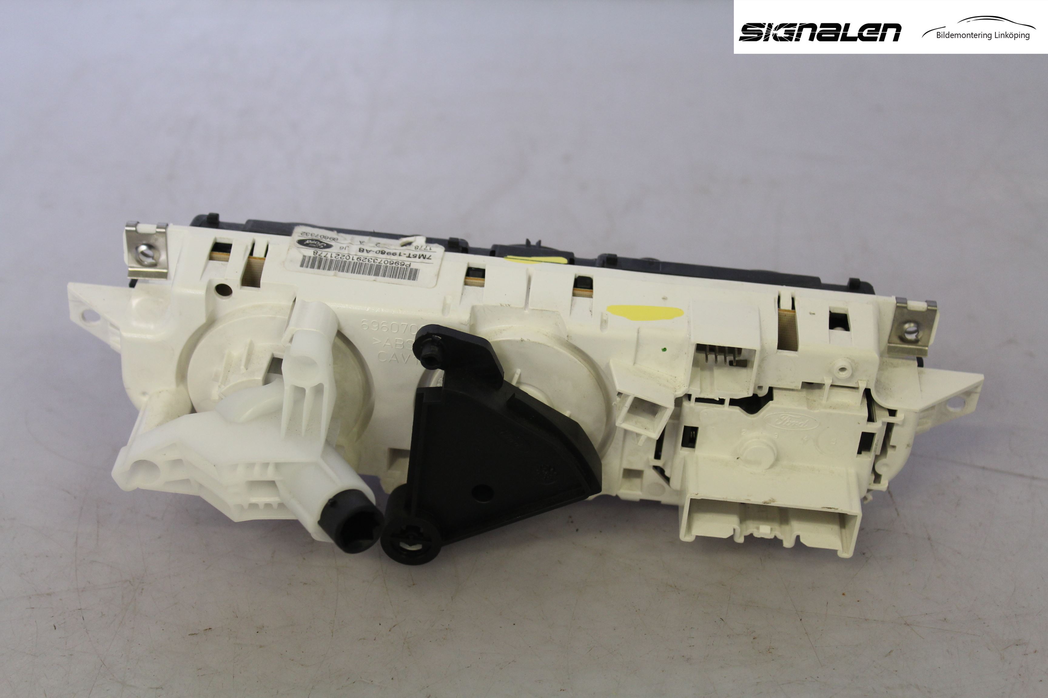 Ford FOCUS 08-11 Varme Ac Betjening-Display