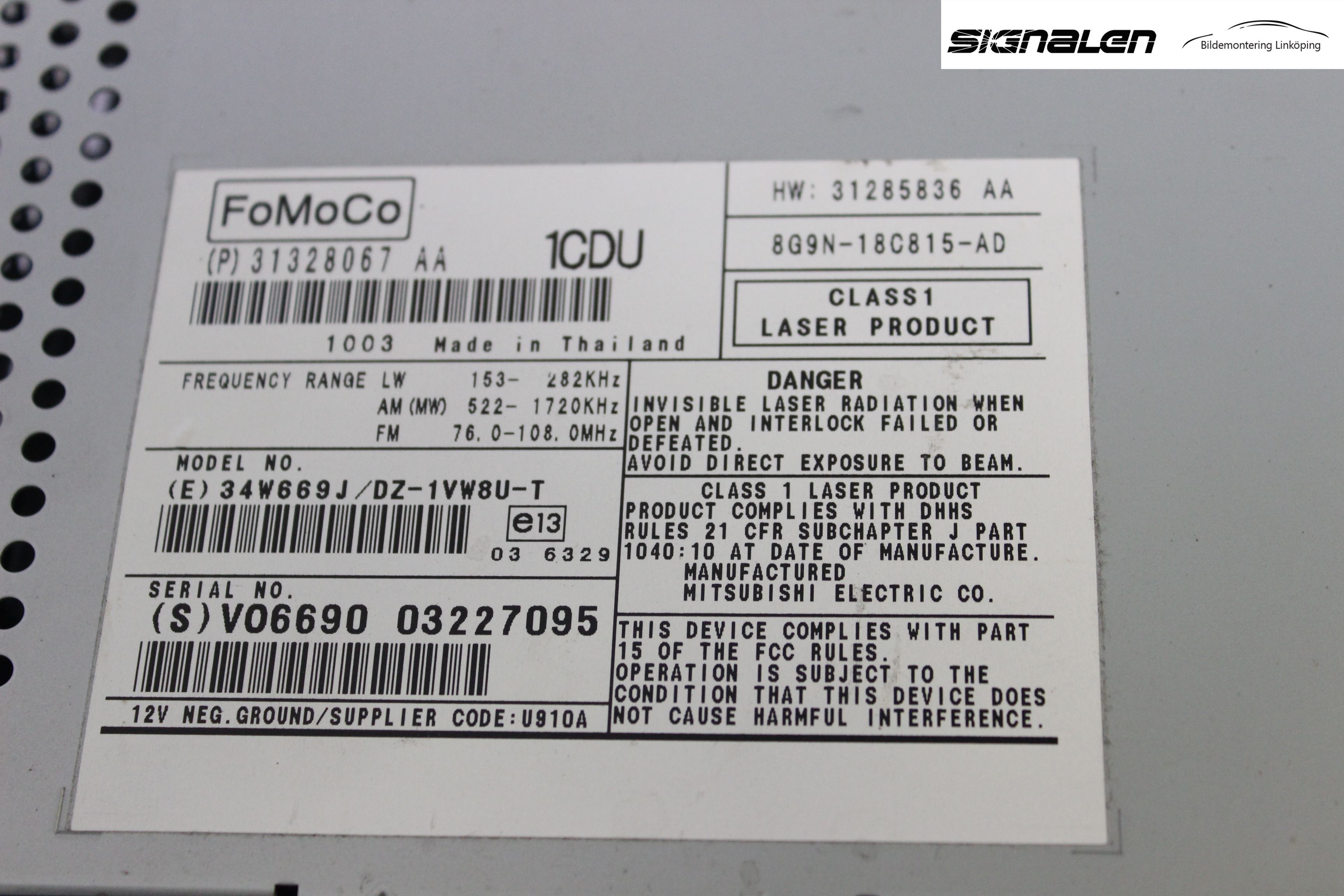 Volvo XC70 08-13 Stereo Radio Med Cd