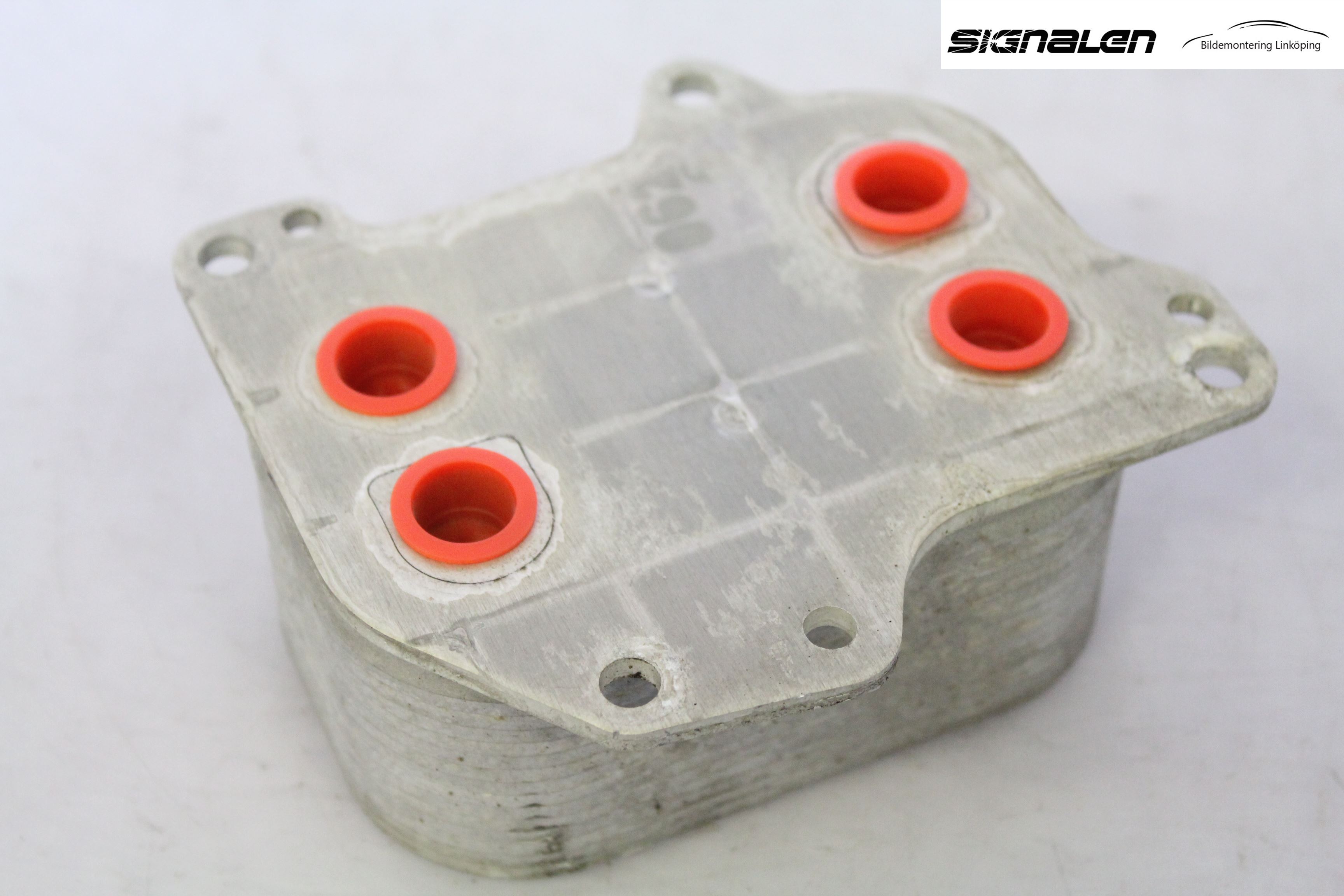 Audi A3/S3 8V 13-20 Radiator Oljekjøler Motor