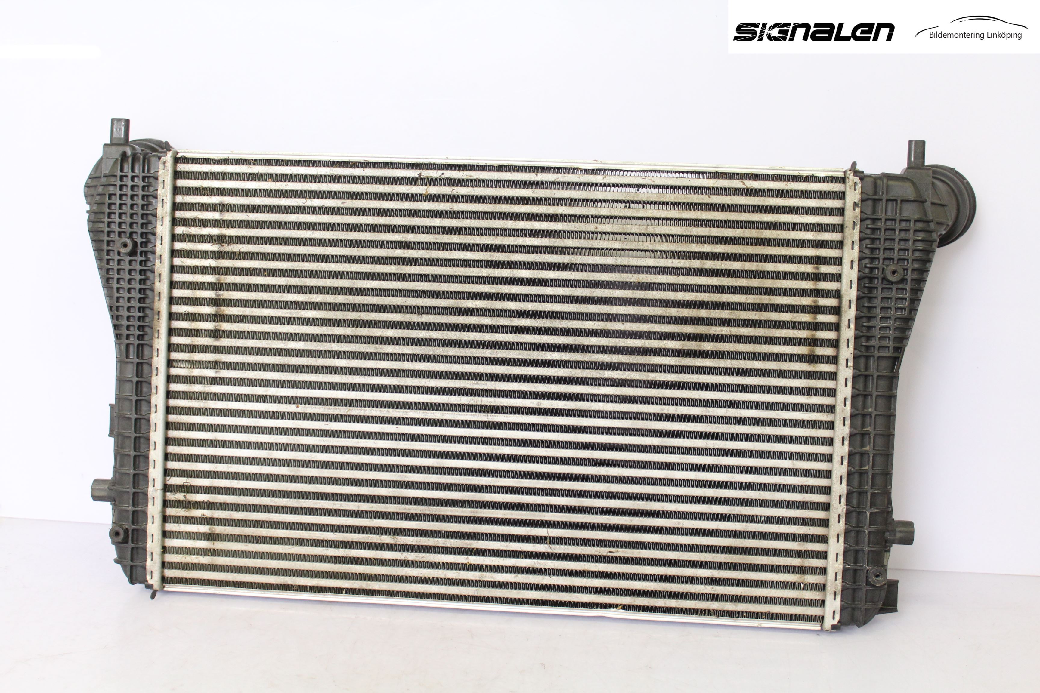 Volkswagen VW GOLF V 04-09 Intercooler Radiator