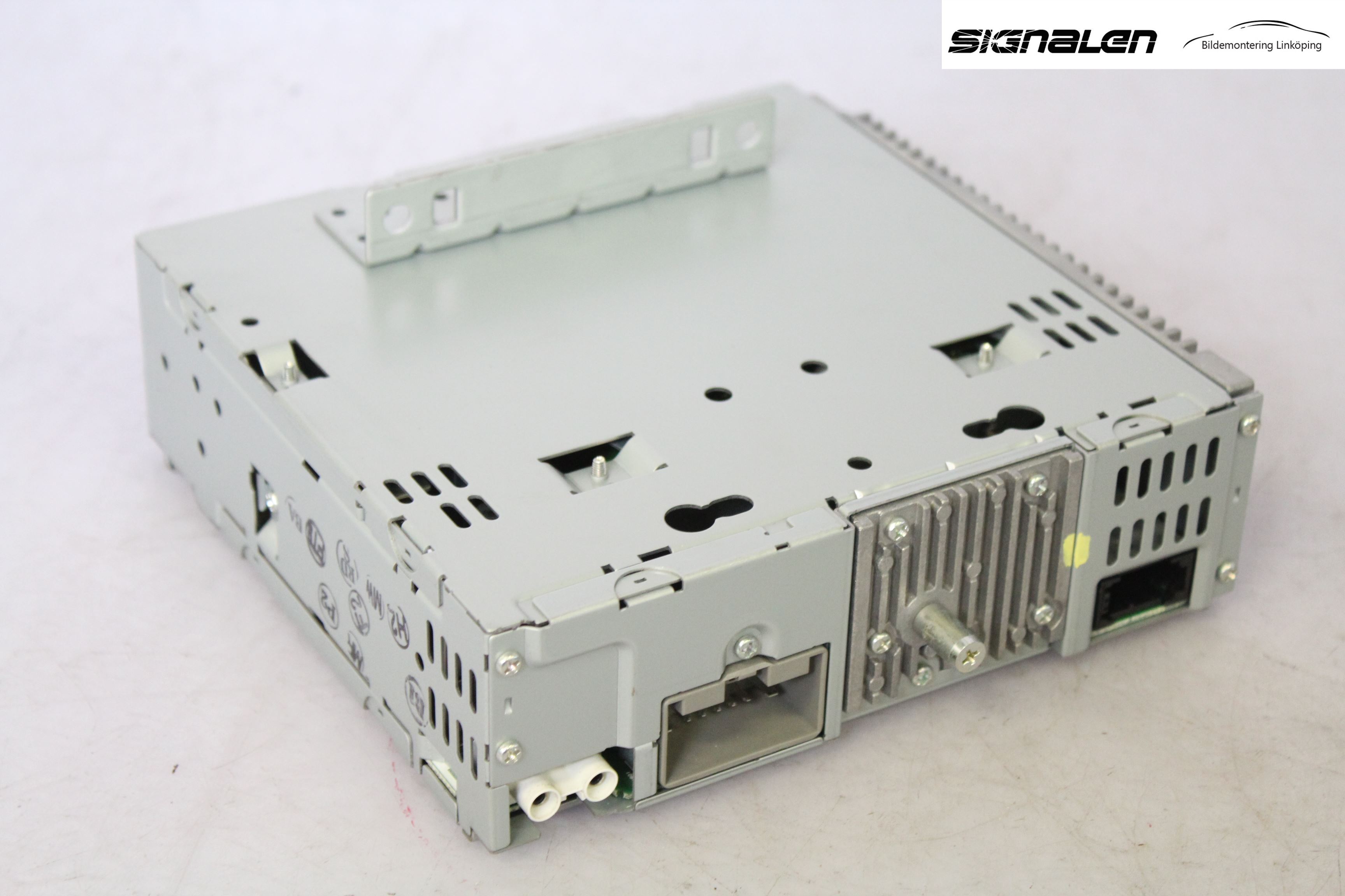 Volvo V50 04-07 Stereo Radio Med Cd