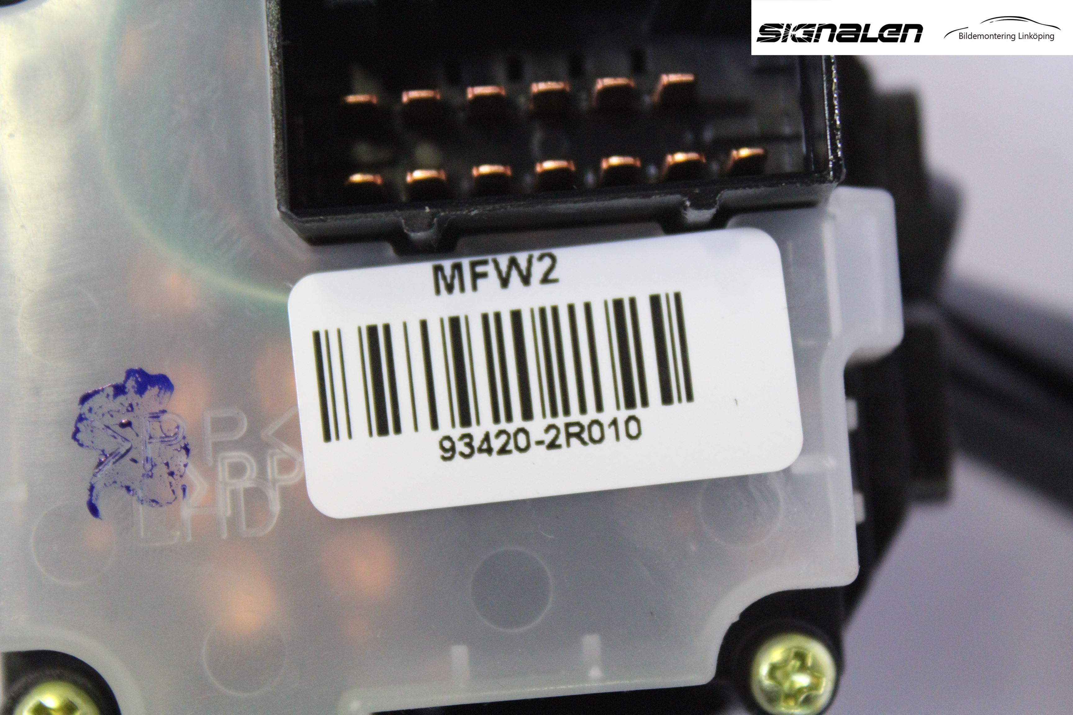 Hyundai i30 FD 07-12 Bryter Ratt Visker - Spyler