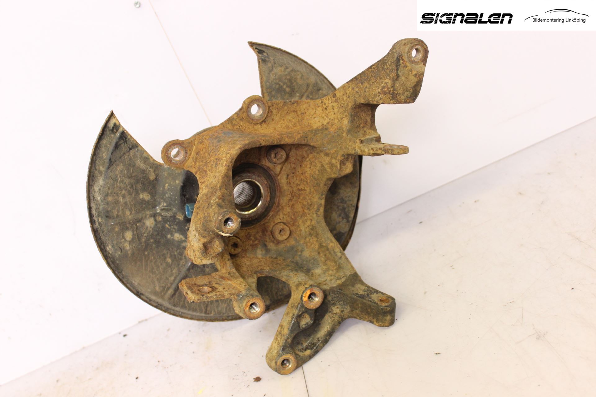 Ford KUGA 08-12 Spindel Hb