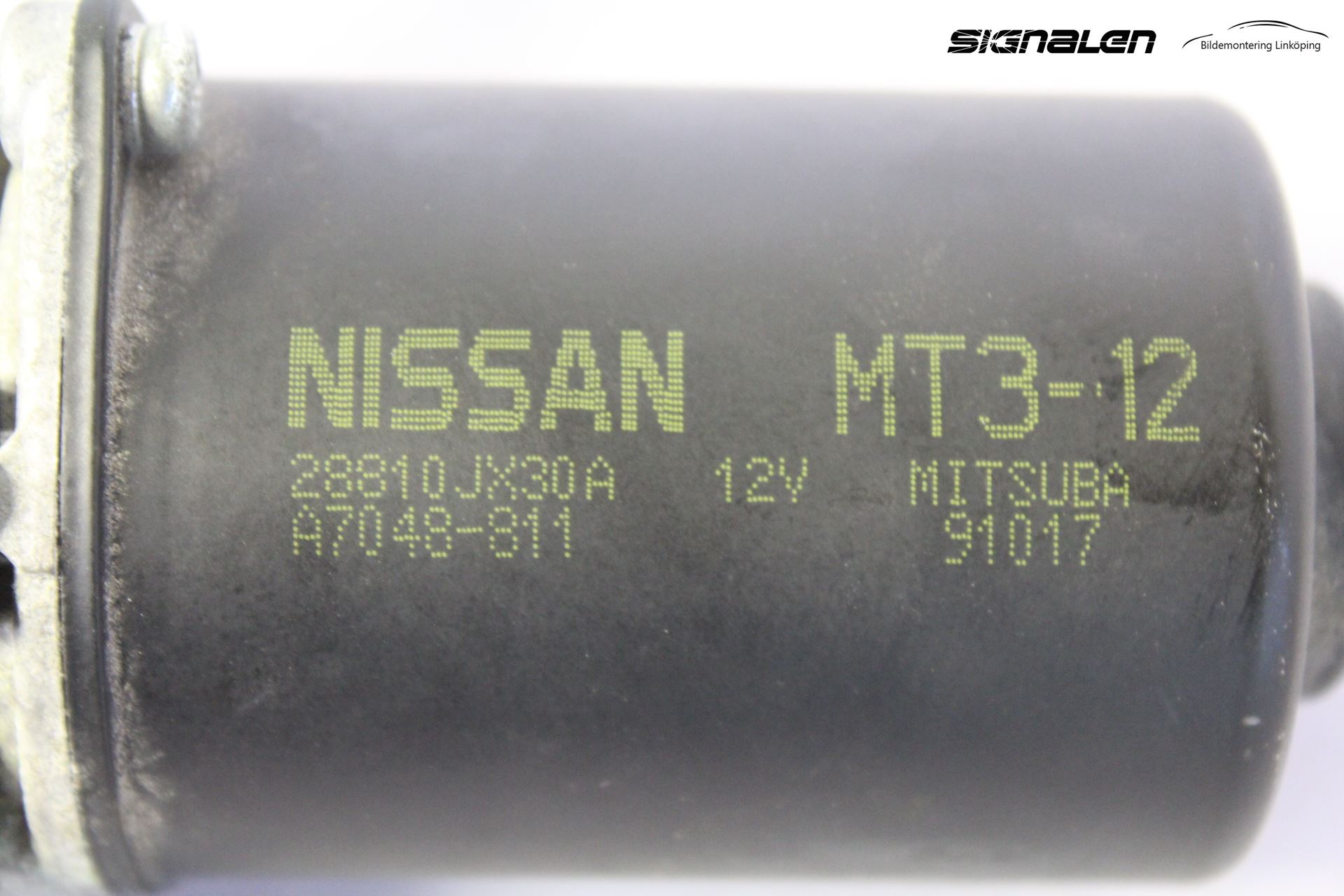 Nissan NV200/NV200 COMBI Viskermotor Frontrute