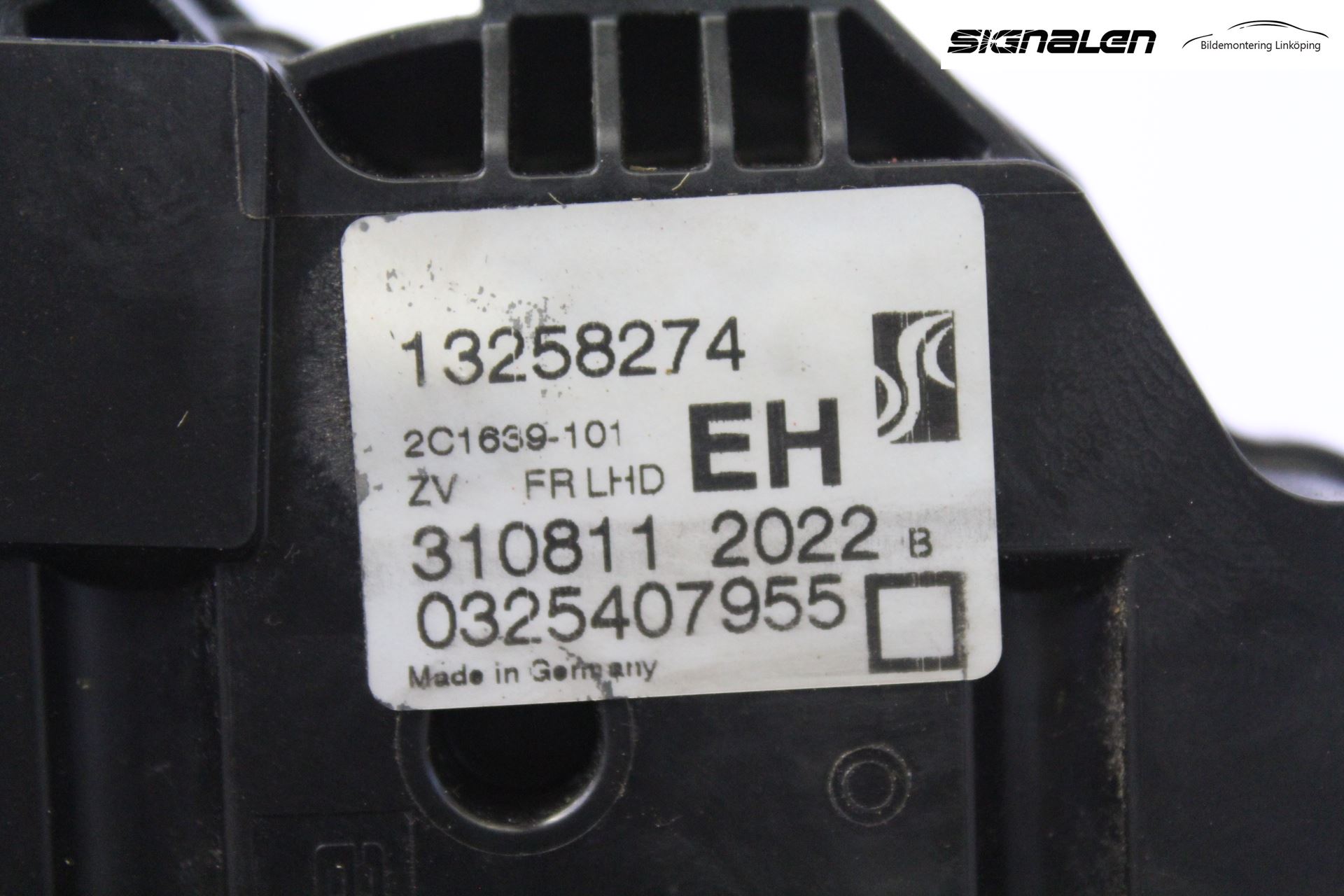 Opel CORSA D 07-14 Dørlås - Låsekasse