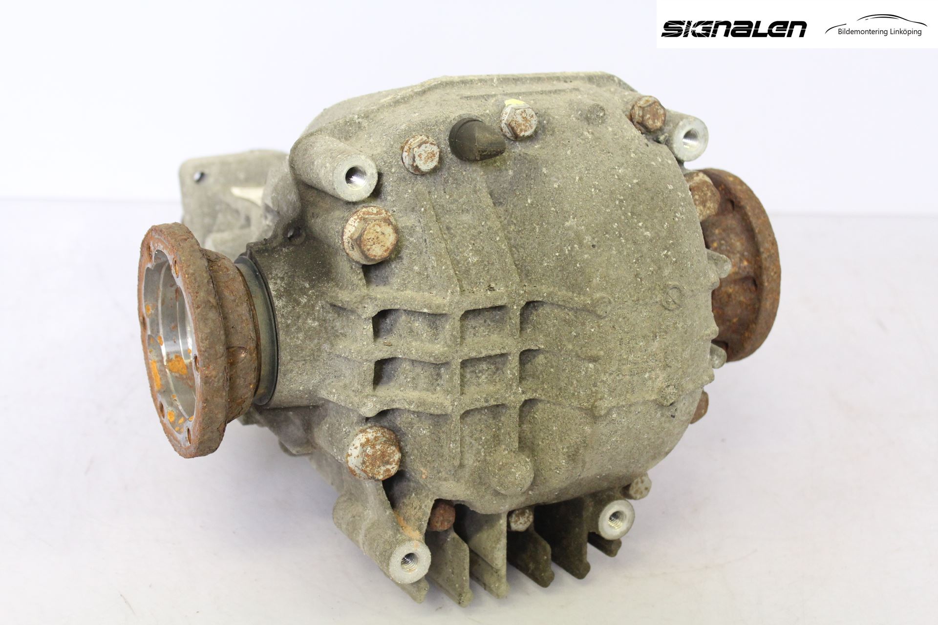 Audi A4/S4 08-11 Bakaksel Kardang Bak -Diff