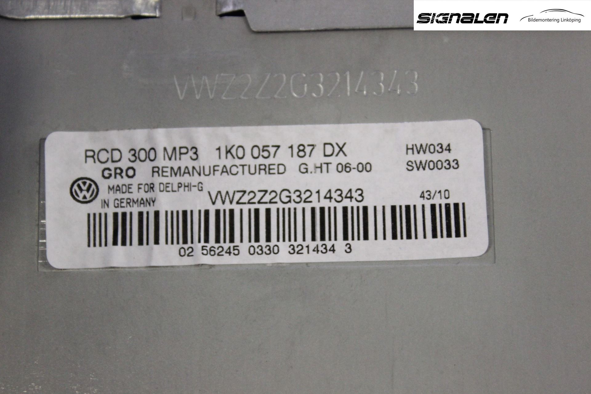 Volkswagen VW CADDY      04-10 Stereo Radio Med Cd