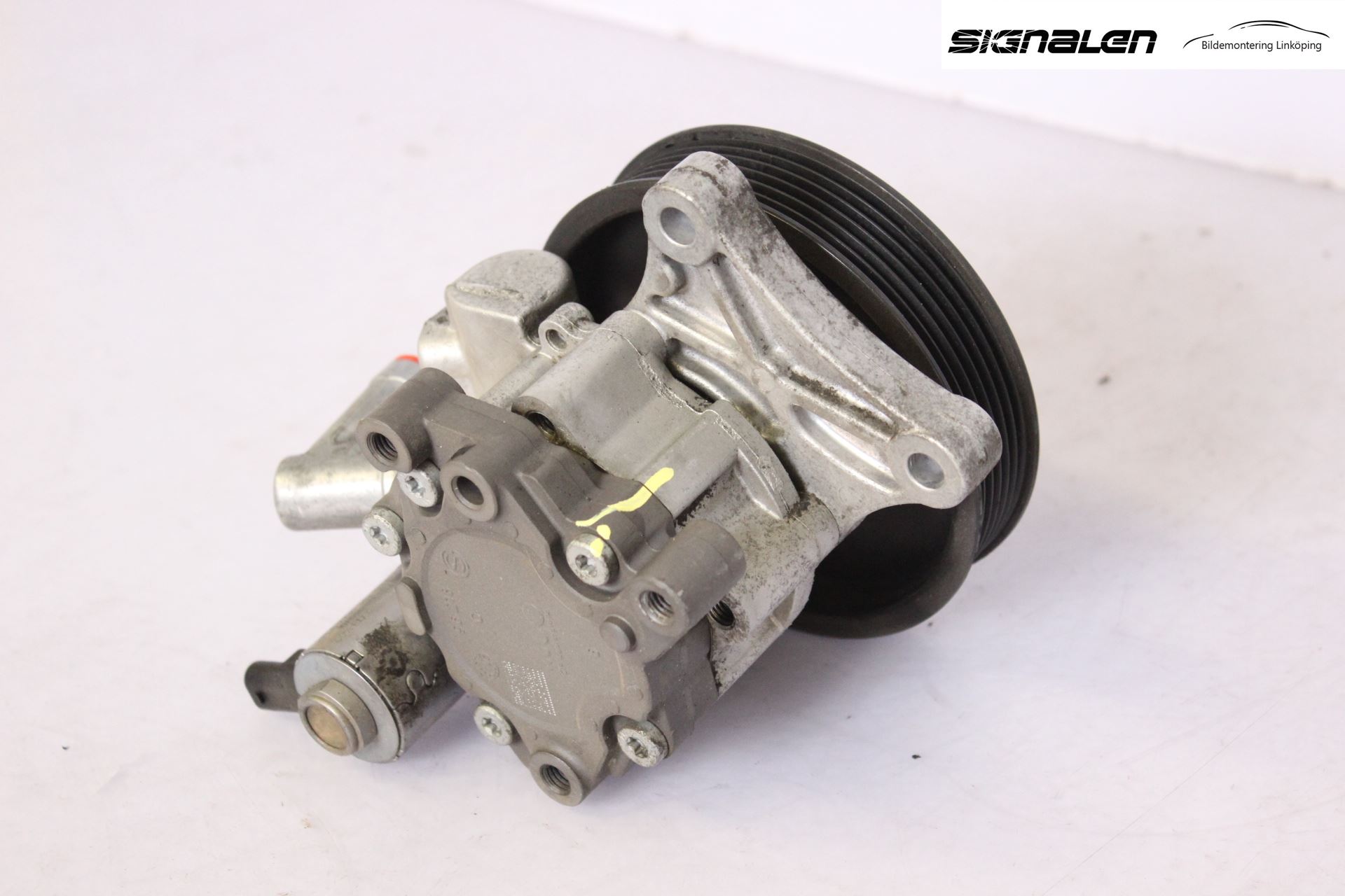 Mercedes-Benz MB C-KLASS (W204) 07-15 Servo Pumpe
