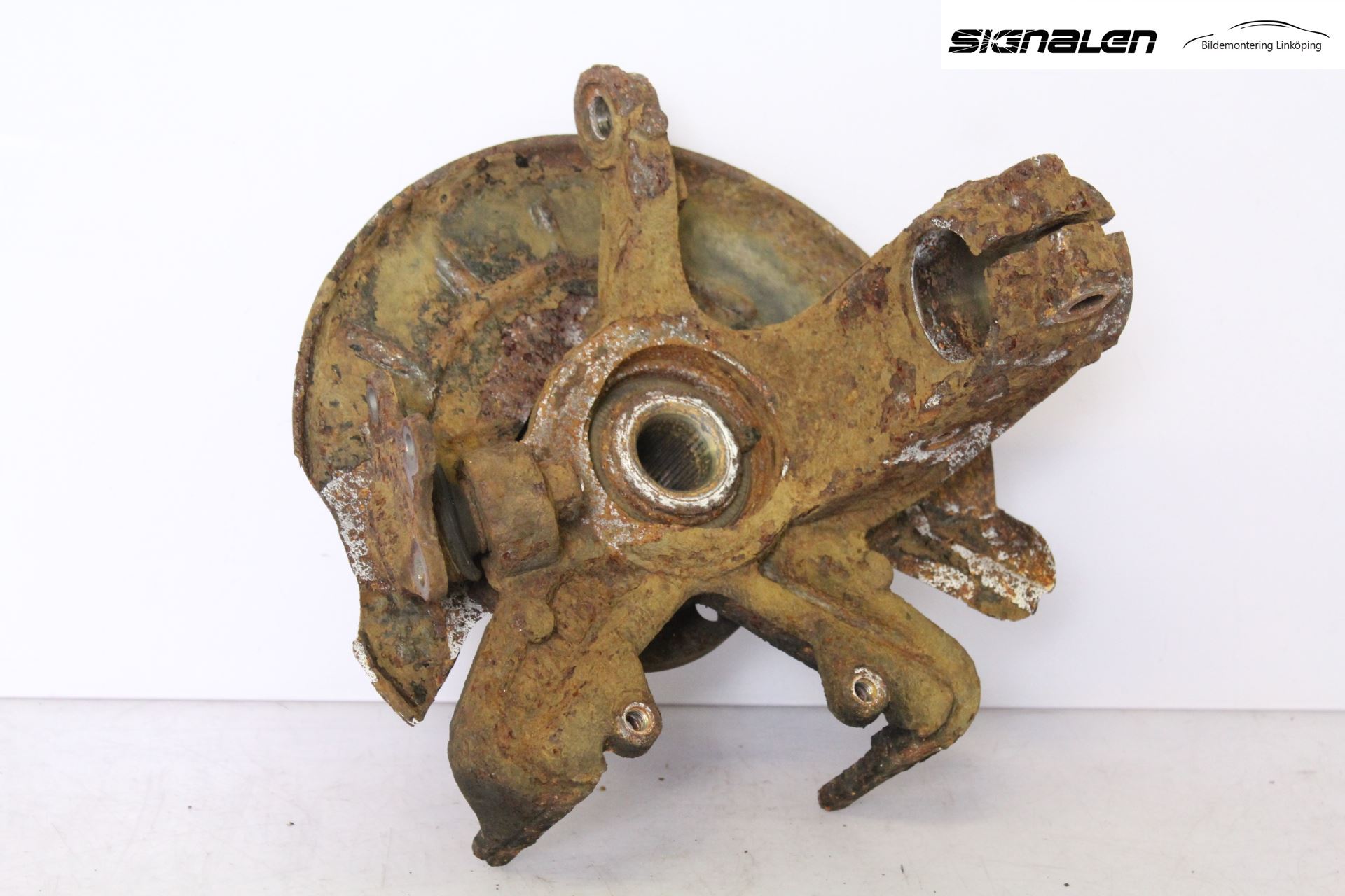 Volkswagen VW POLO 05-09 Spindel Vf