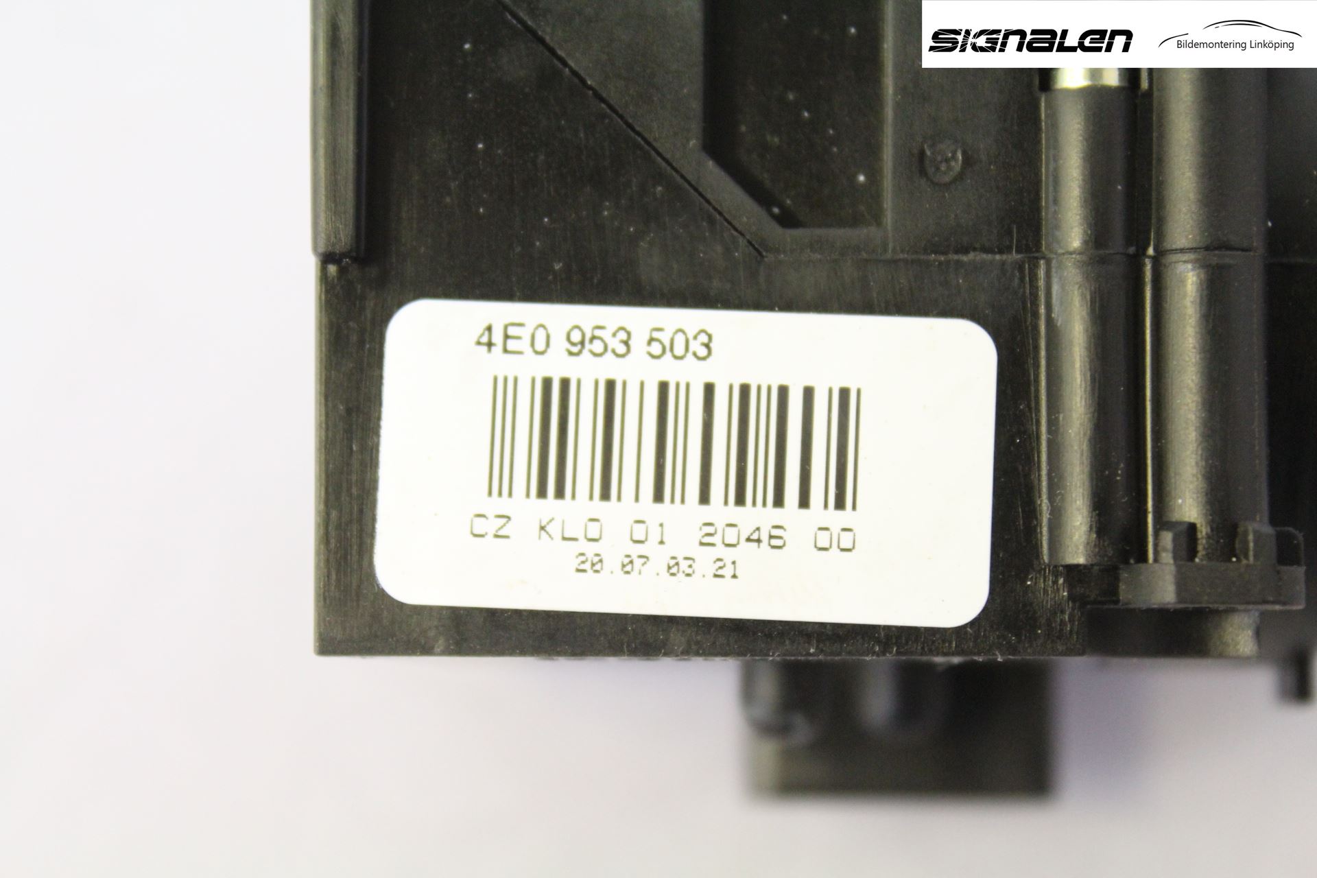 Audi A6/S6     05-11 Bryter Ratt Visker - Spyler