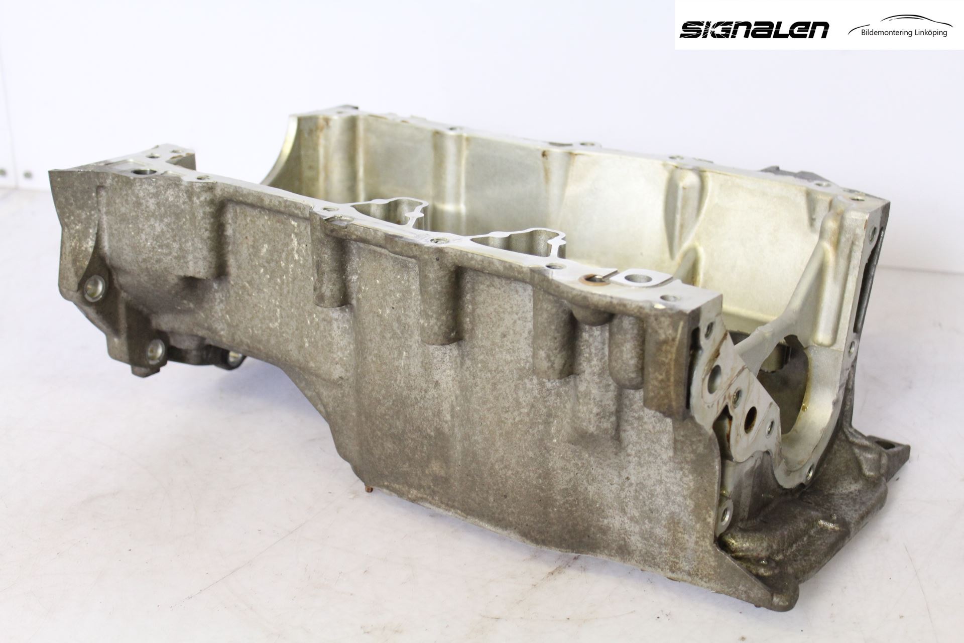 Toyota AURIS 07-09 Bunnpanne