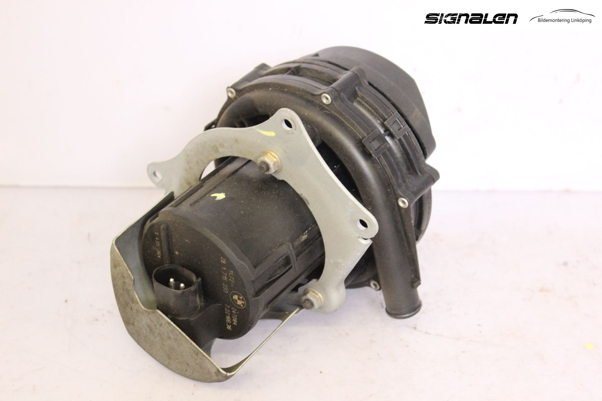 BMW 3 E46      98-05 Luftpumpe - Eksosrensing
