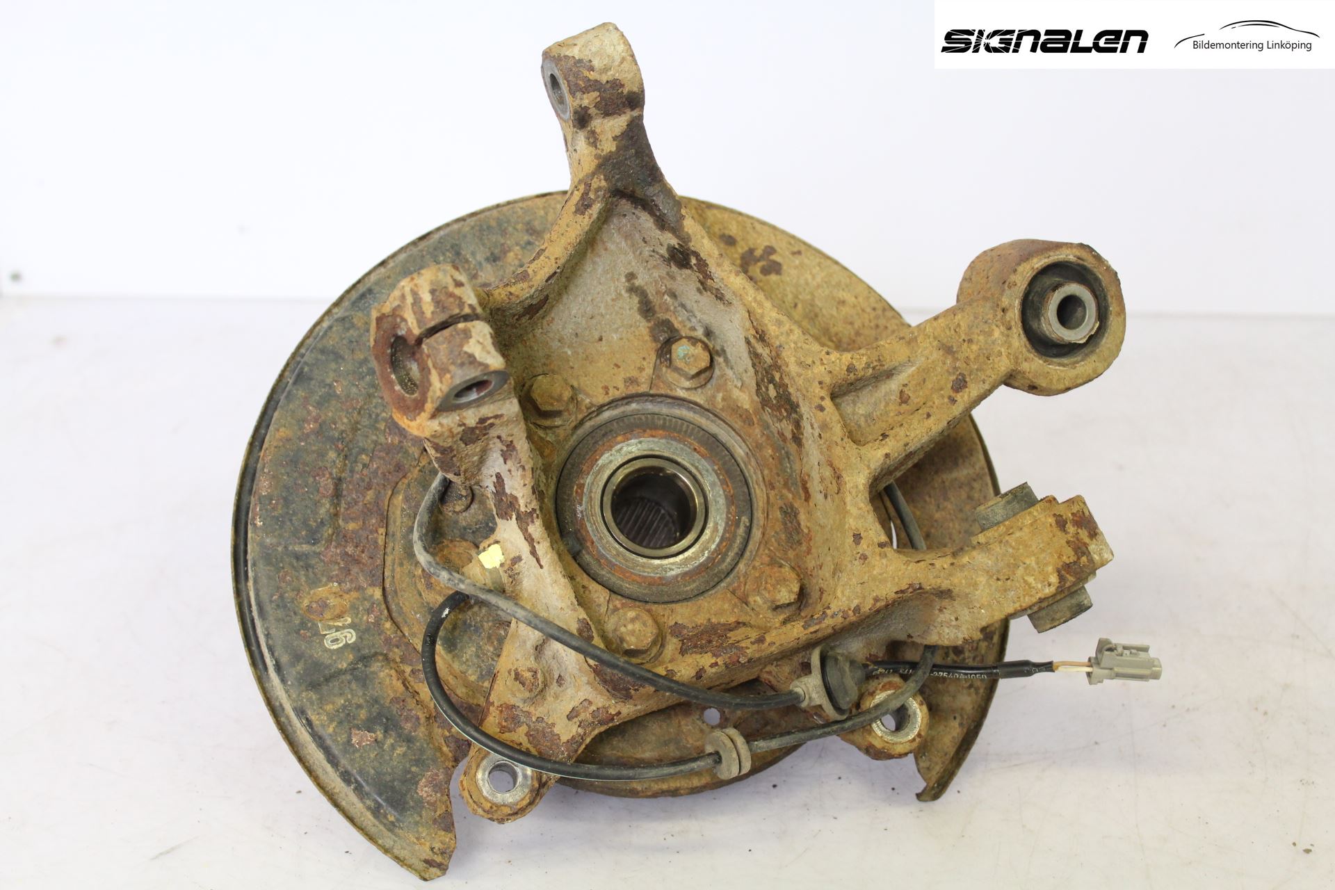 Subaru OUTBACK 10-15 Spindel Vb