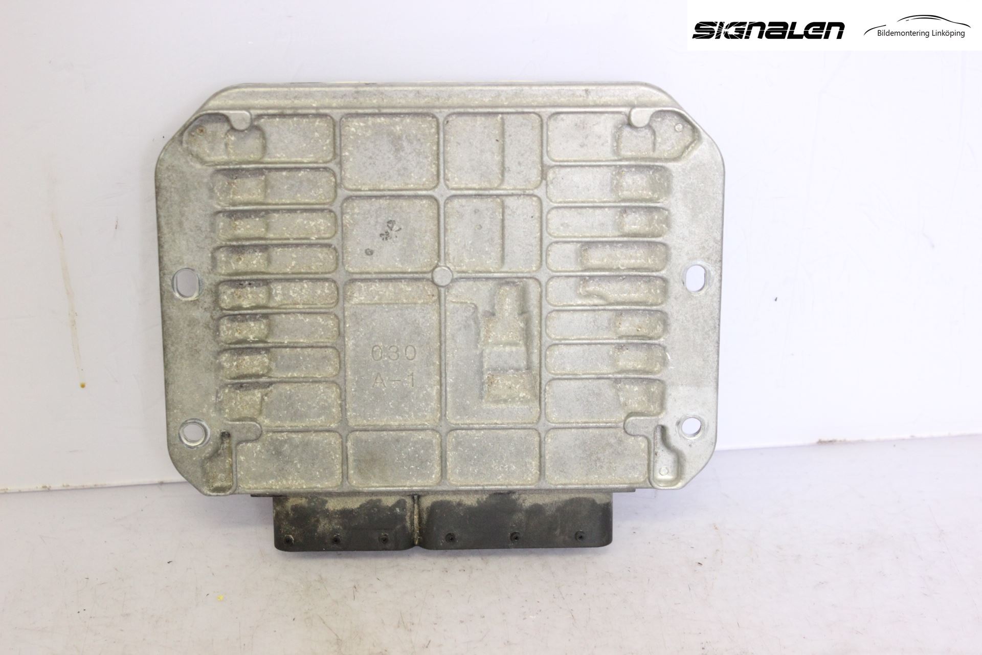 Subaru OUTBACK 10-15 Styreenhet Dieselpumpe