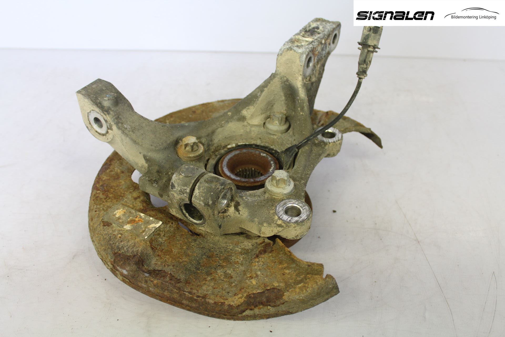 Saab 9-3 VER2/VER3 08-15 Spindel Vf