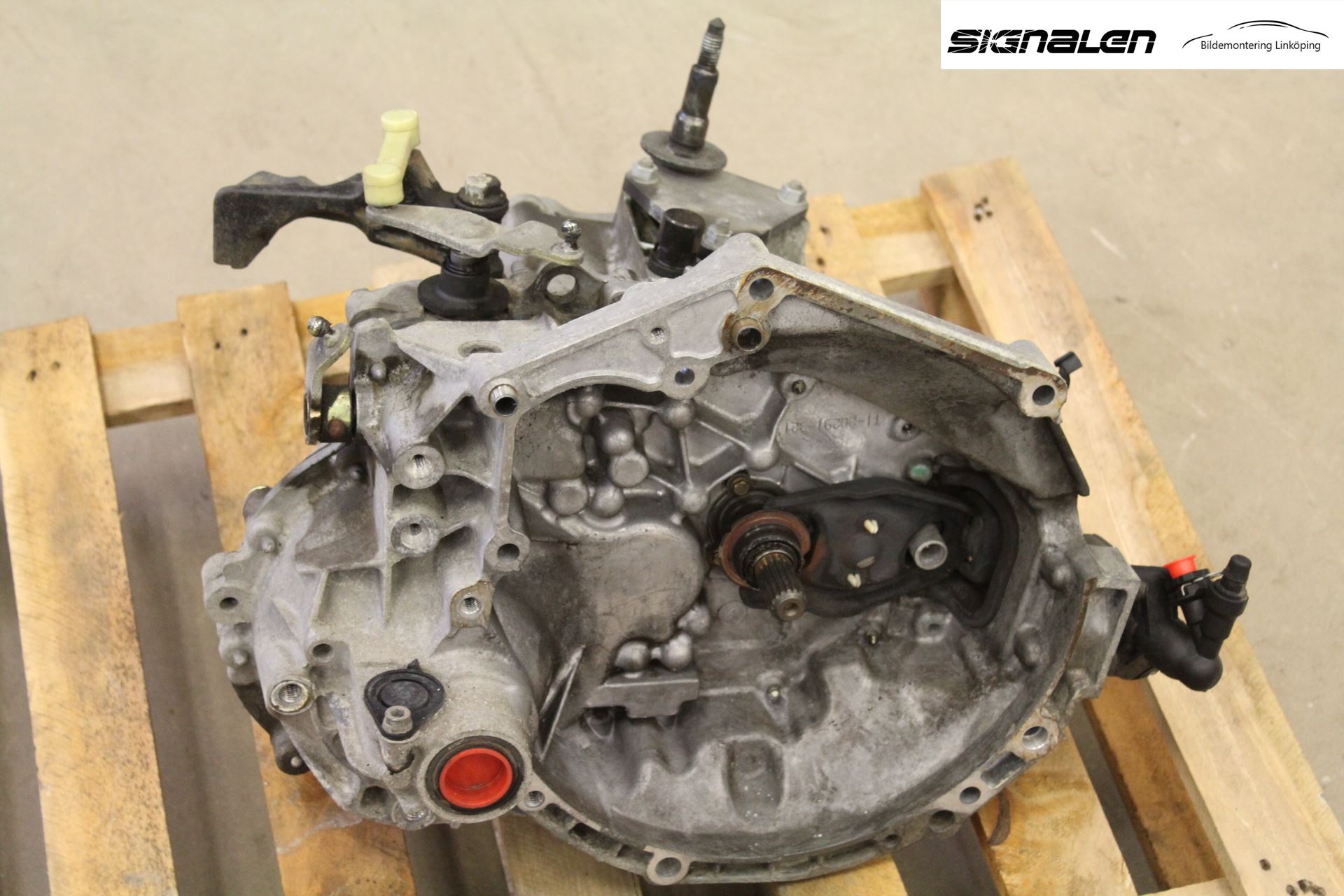 Peugeot 307     05-08 Gearkasse 5 Trinn