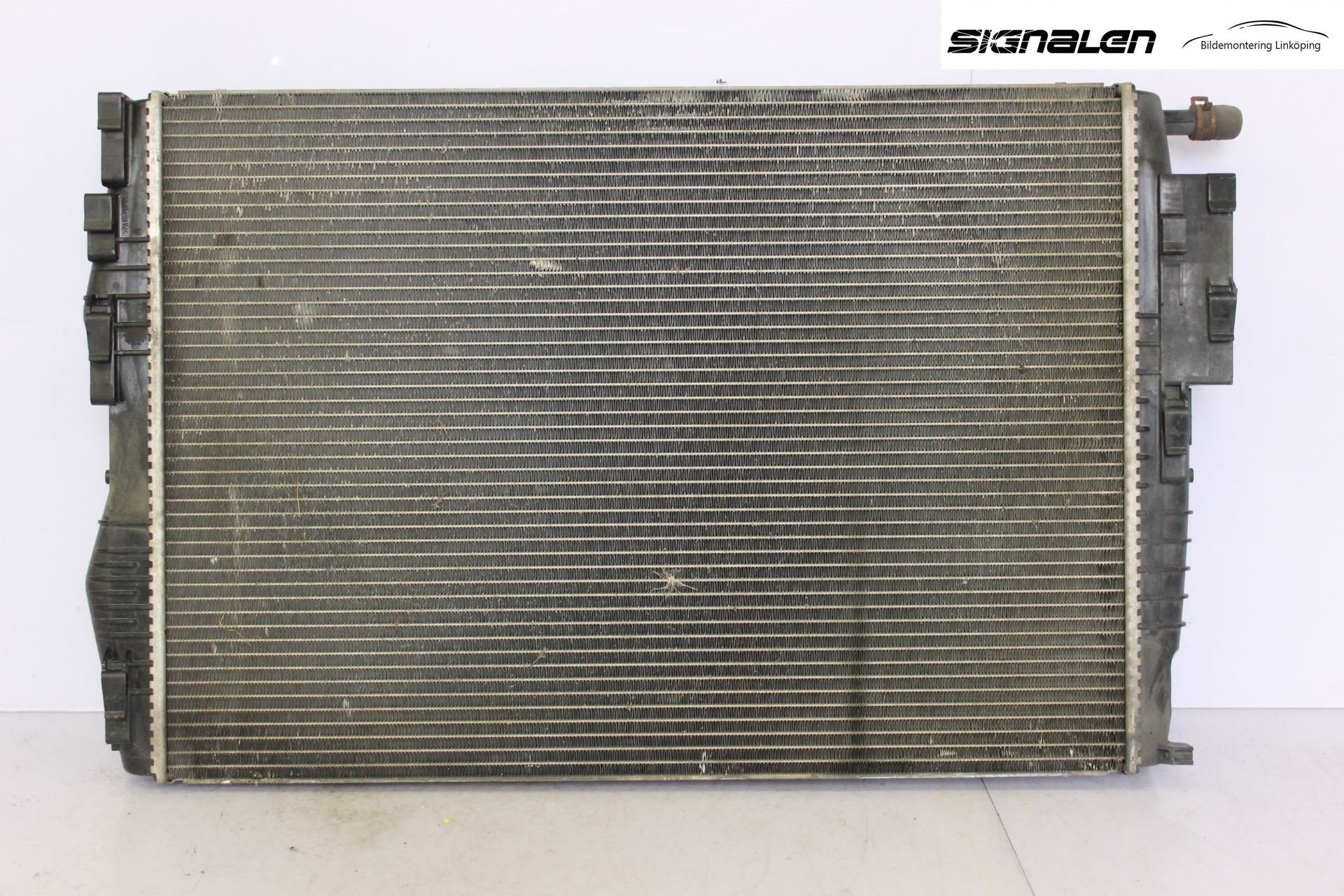 Renault MÉGANE II  06-08 Radiator Automat