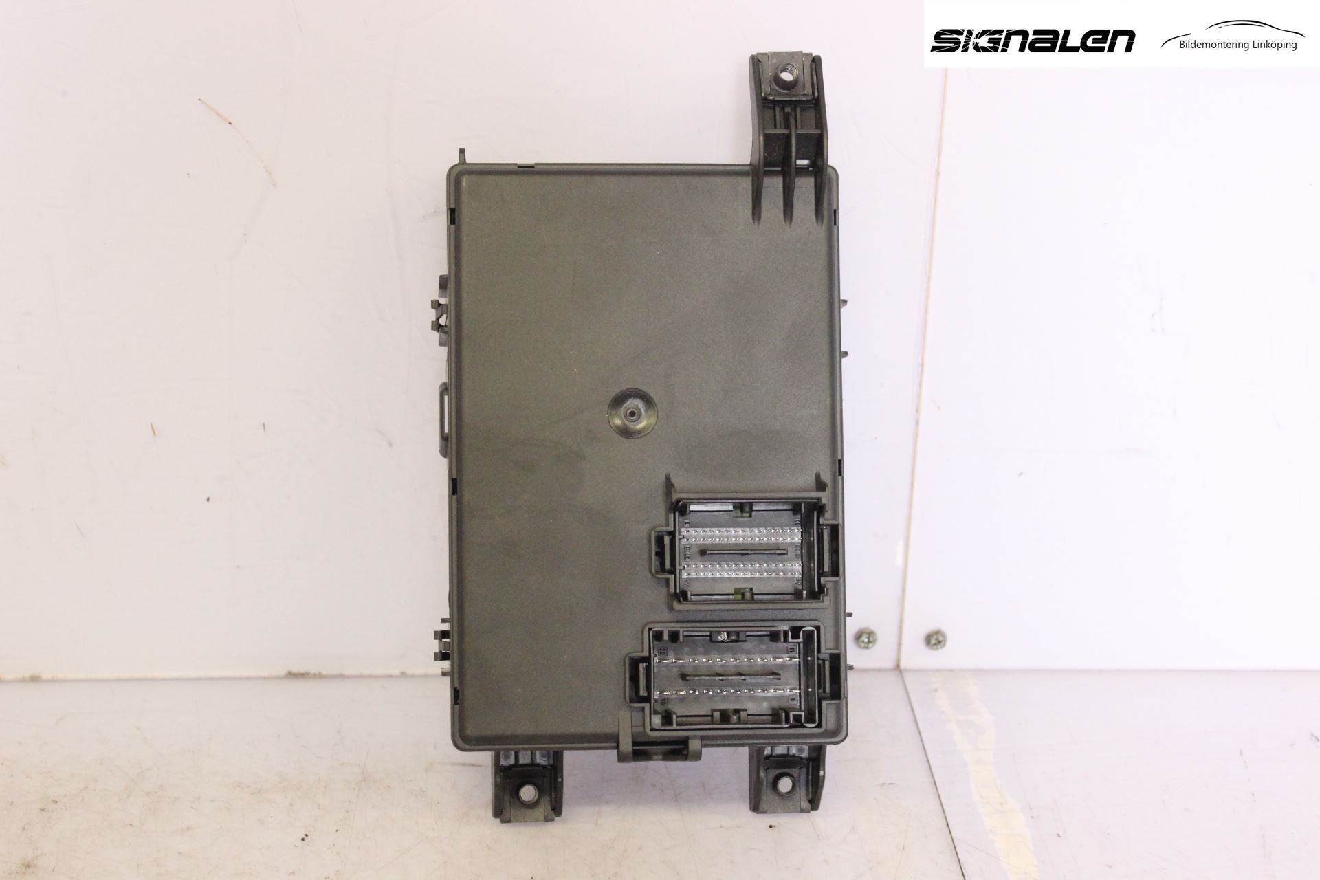 Opel CORSA D 07-14 Sikringsboks - Elsentral