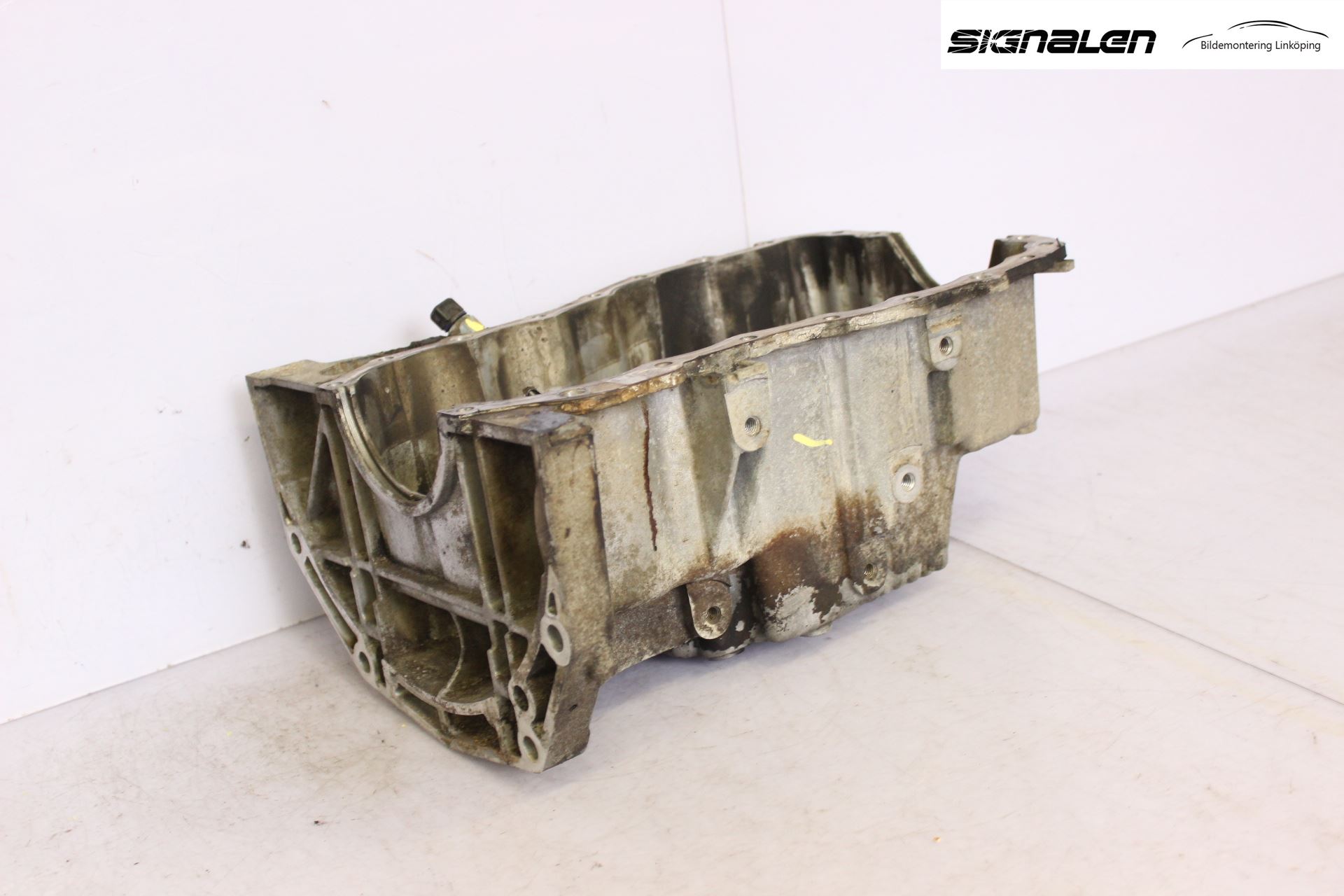 Renault CLIO III  09-12 Bunnpanne