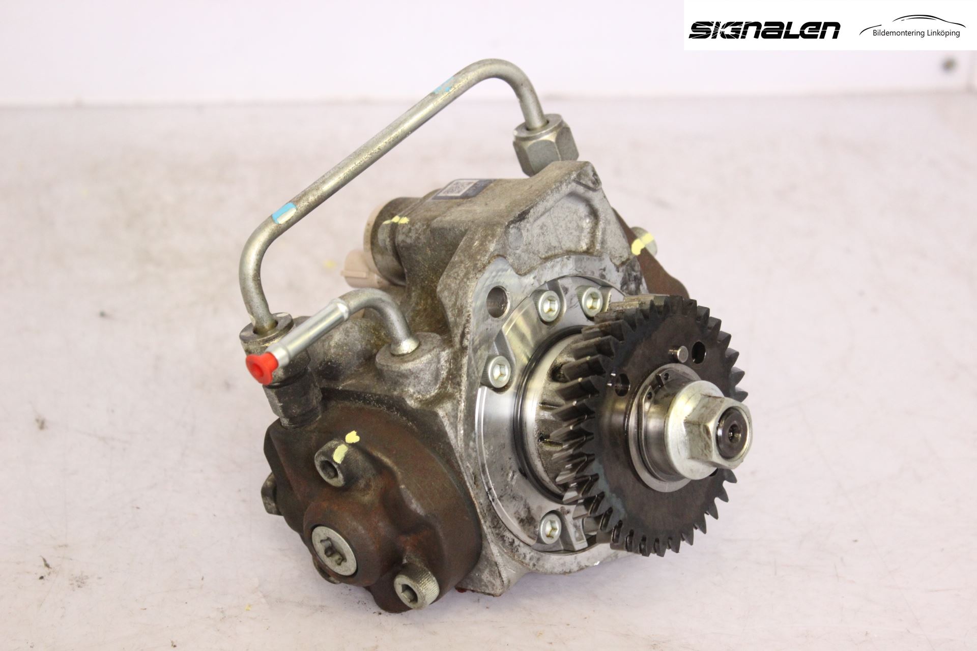 Subaru LEGACY    07-09 Drivstoffpumpe Mekanisk