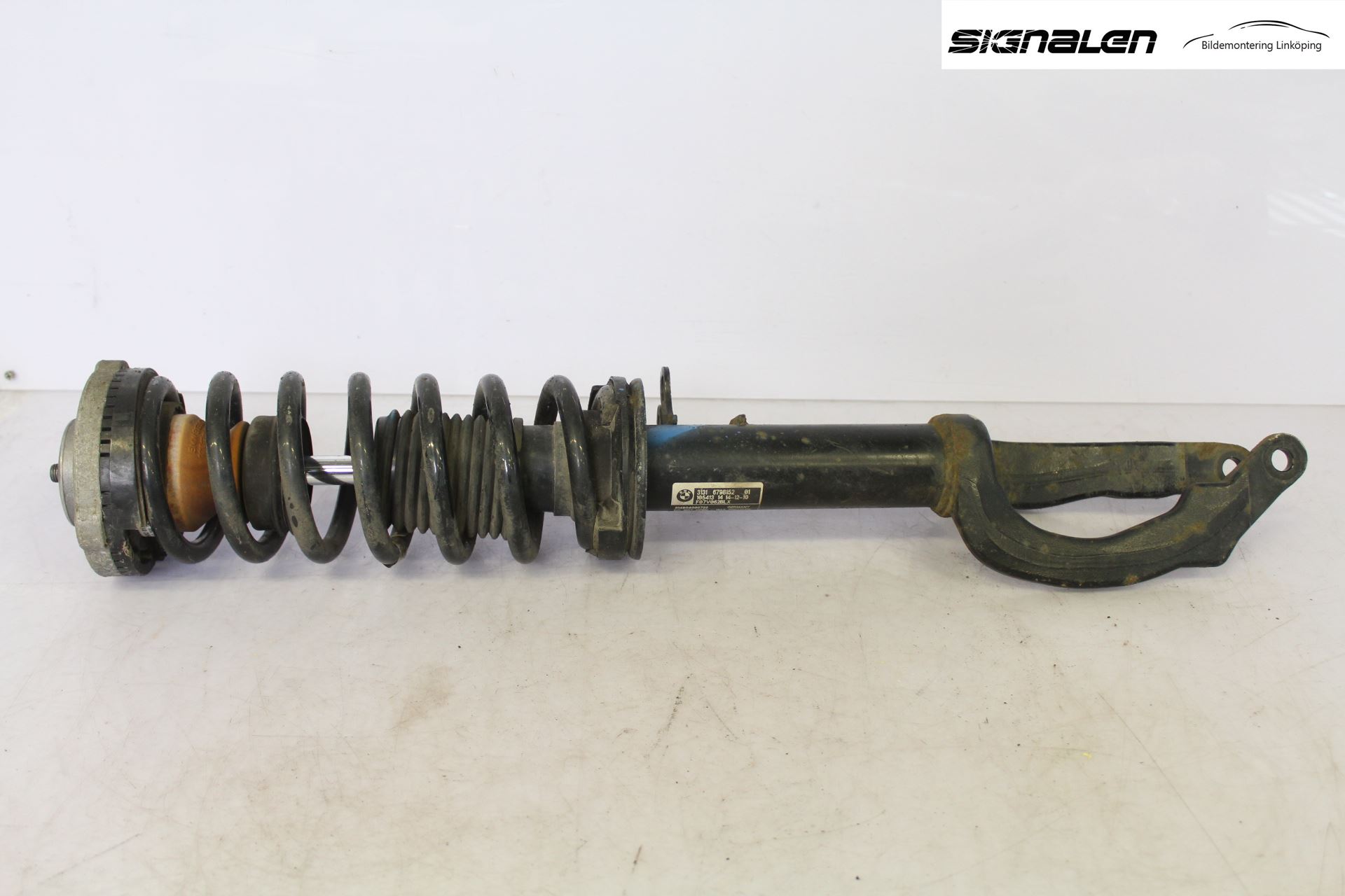 BMW 5 F10/F11/F18 09-17 Fjærbein Foran Høyre