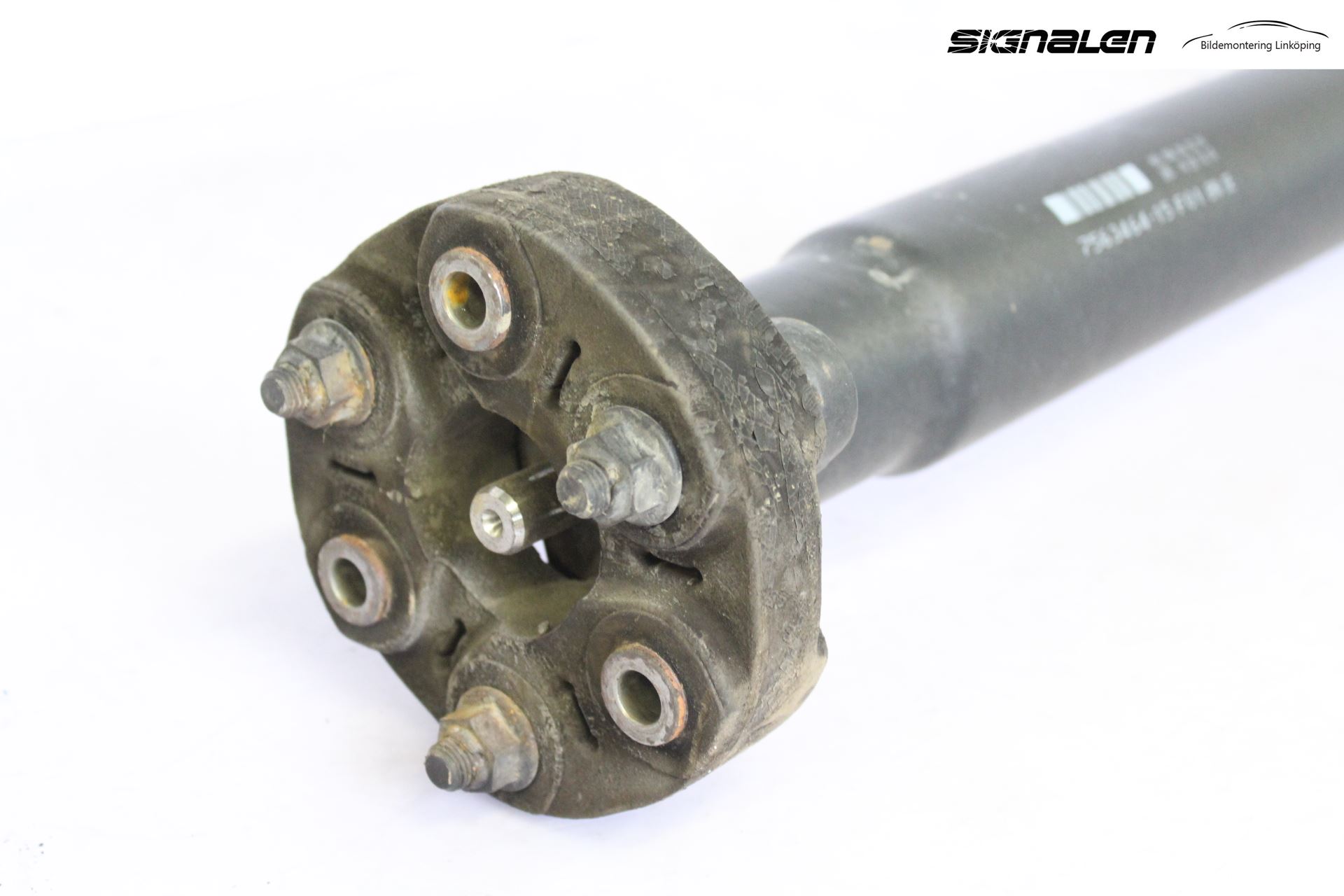 BMW 5 F10/F11/F18 09-17 Mellomaksel Kompl