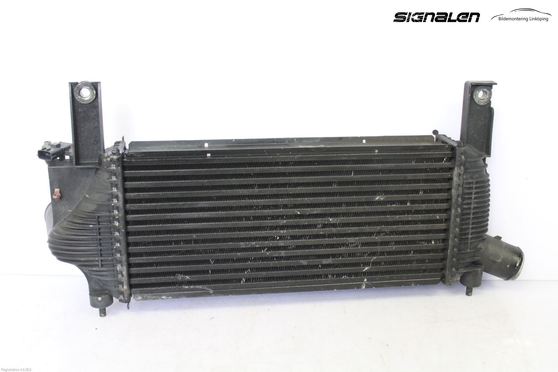 Nissan NAVARA 05-16 Intercooler Radiator
