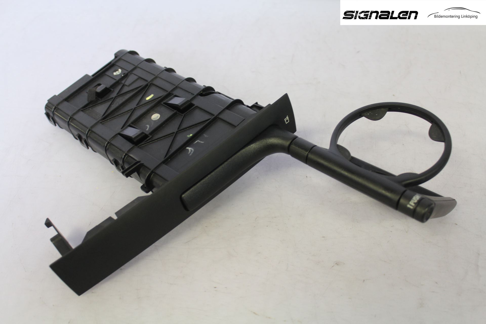 Saab 9-3 VER2/VER3 08-15 Innr Koppholder