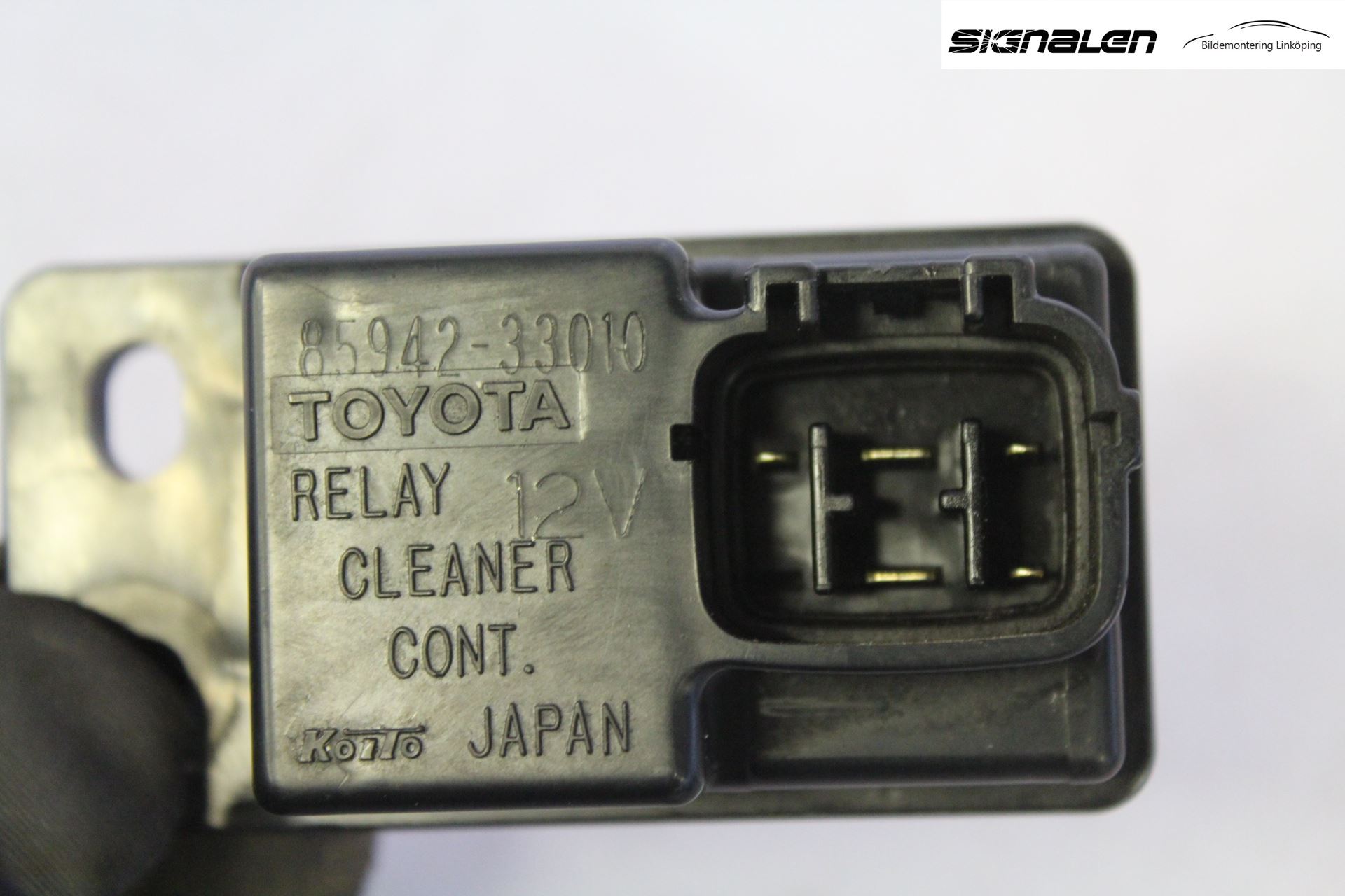 Toyota HI-ACE 06-12 Rele Frontlysspyling
