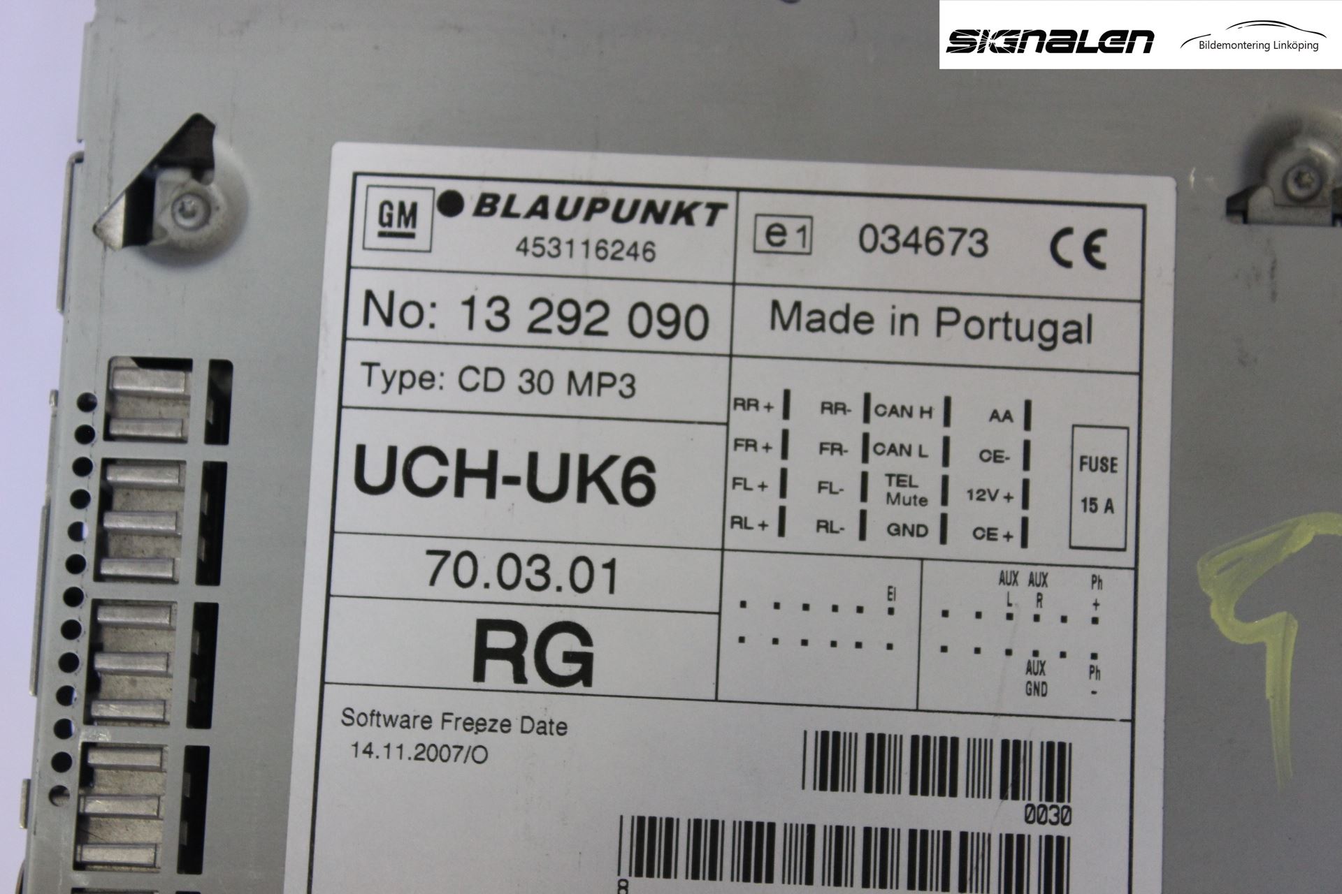 Opel VIVARO 01-14 Stereo Radio Med Cd