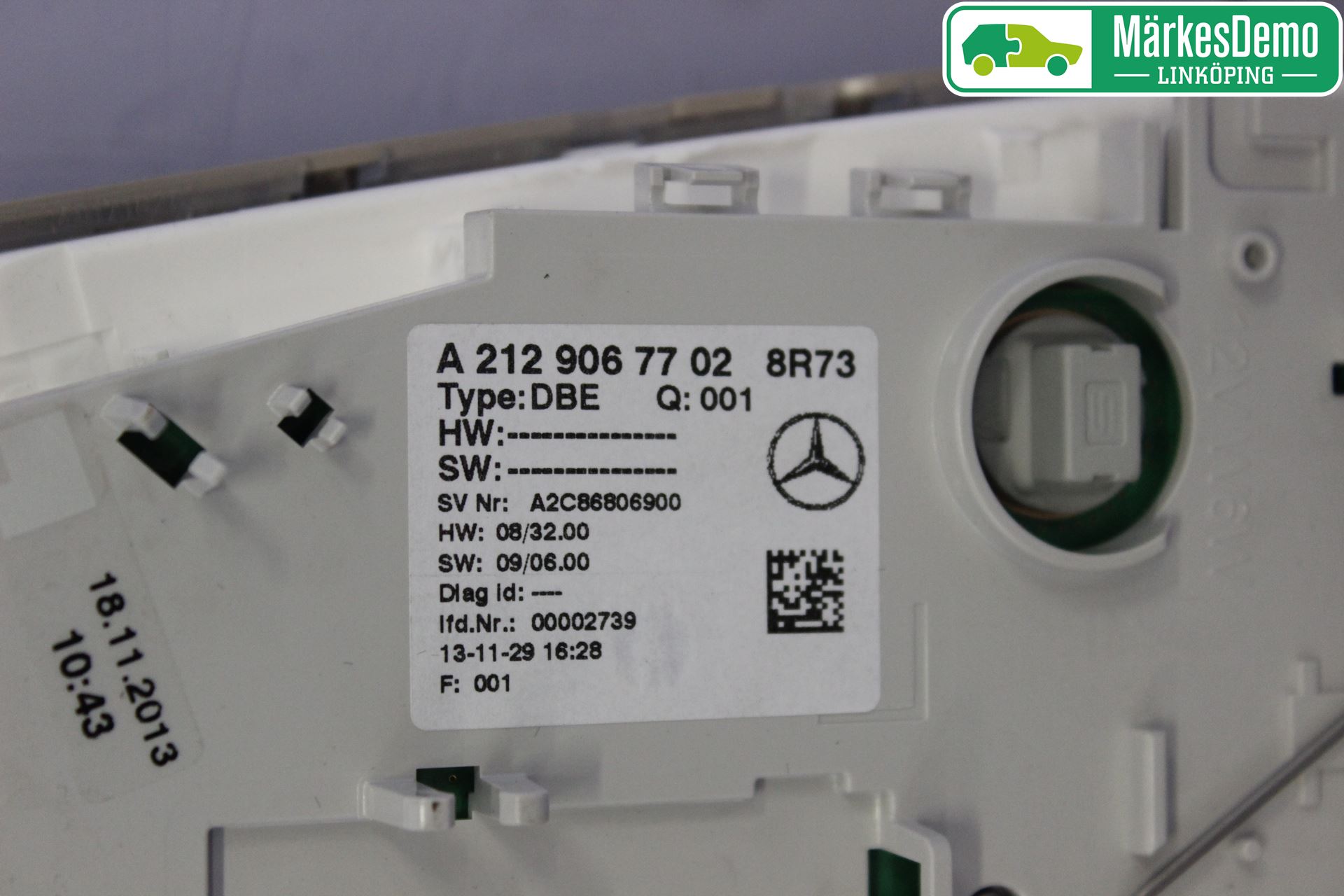 Mercedes-Benz MB E-KLASS (W212) 09-16 Innr Taklys