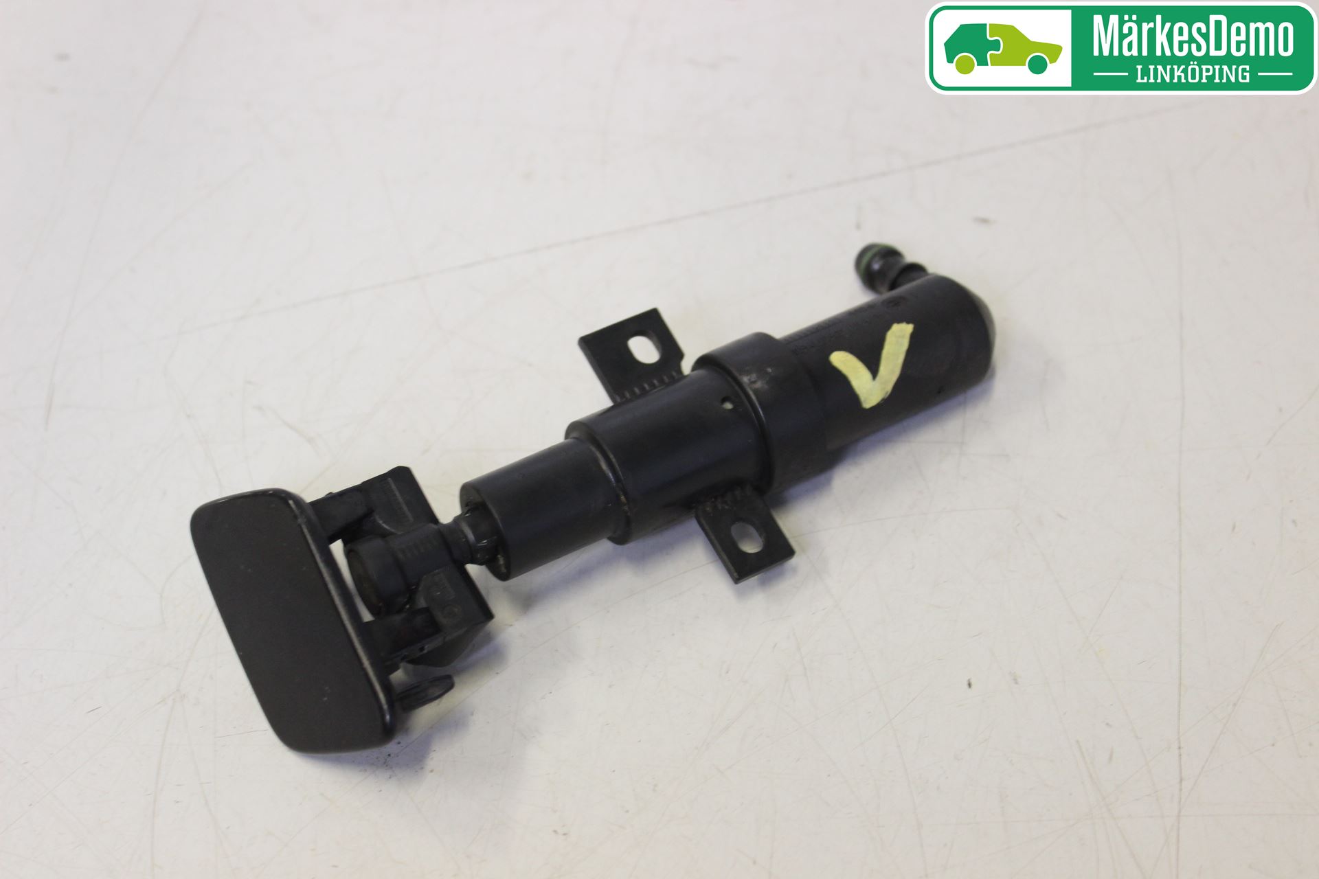 Volkswagen VW PASSAT 05-11 Spylerdyse Frontlykter